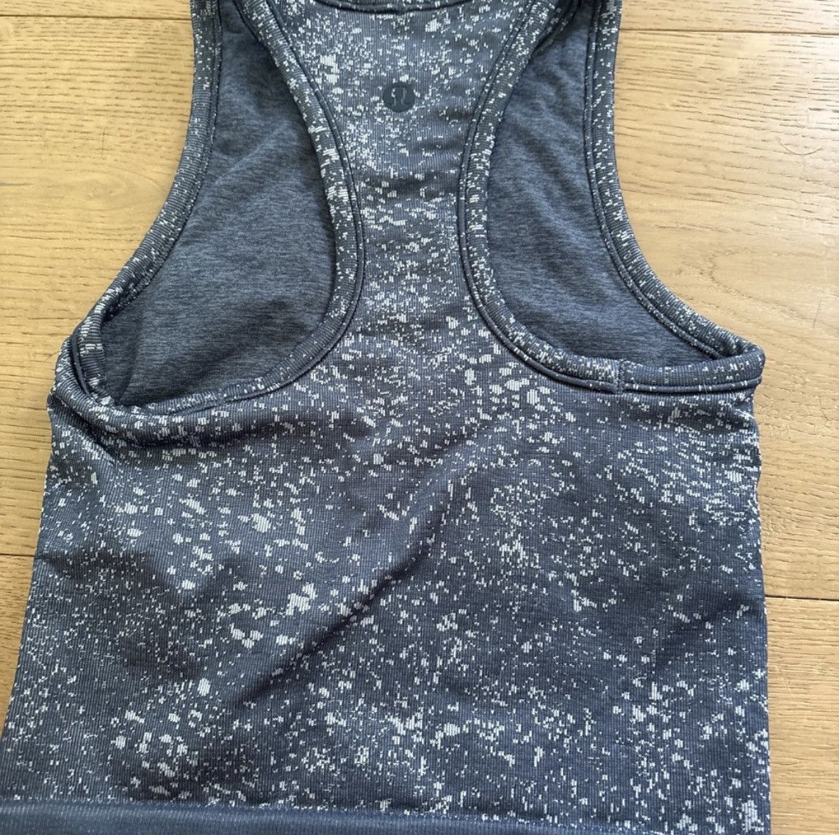 Lululemon Lululemon Tank Top Size XS / US 0-2 / IT 36-38 - 2 Thumbnail