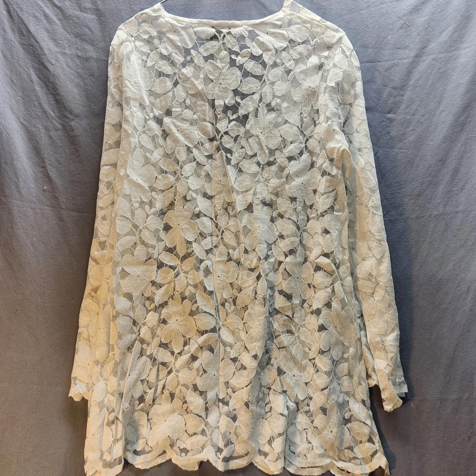 Designer J Valdi Cotton Blend Lace Top White Size Large NWT Size L / US 10 / IT 46 - 8 Thumbnail