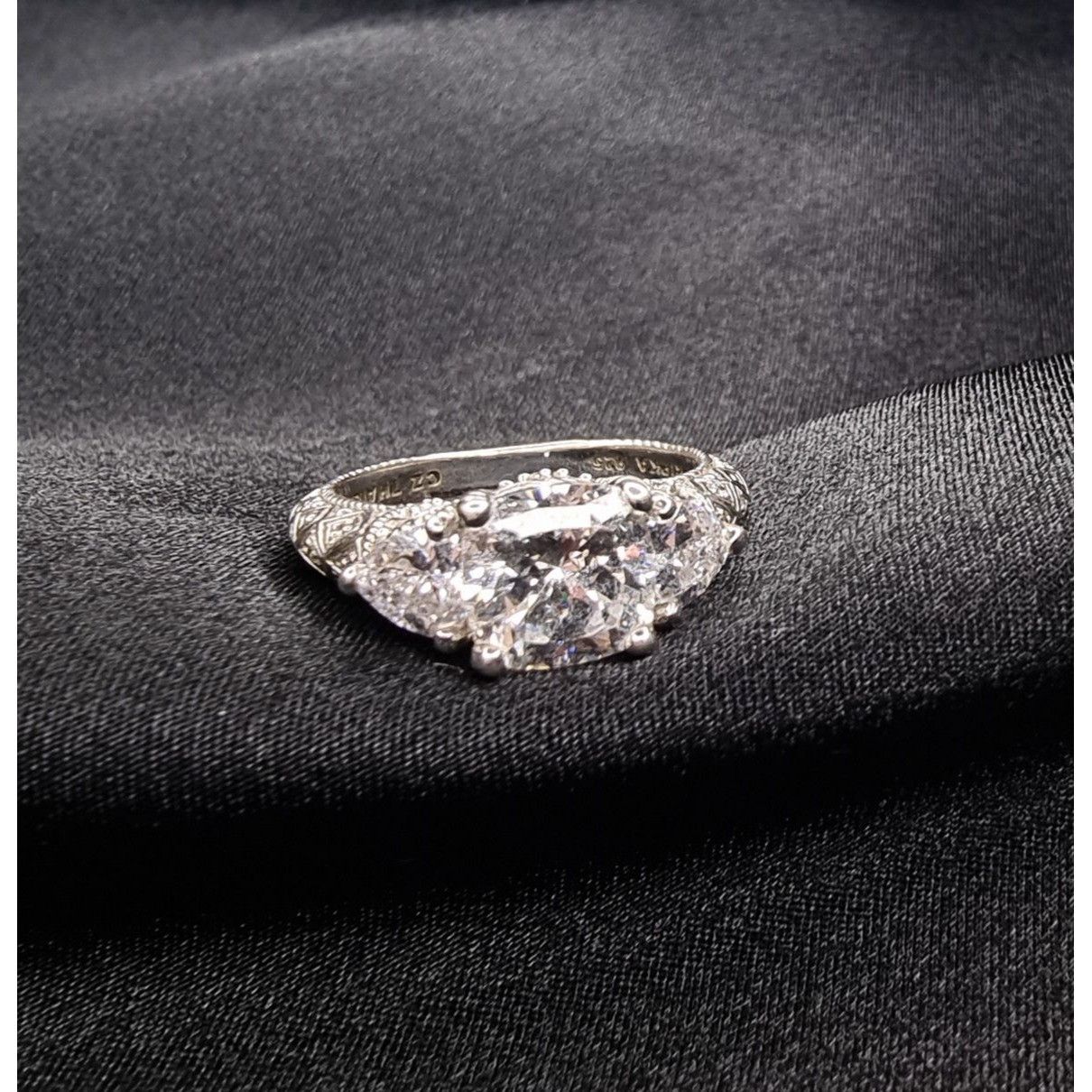 Judith Ripka Judith Ripka 925 Sterling Silver Ring Elegant Design Size 8. Size ONE SIZE - 4 Thumbnail