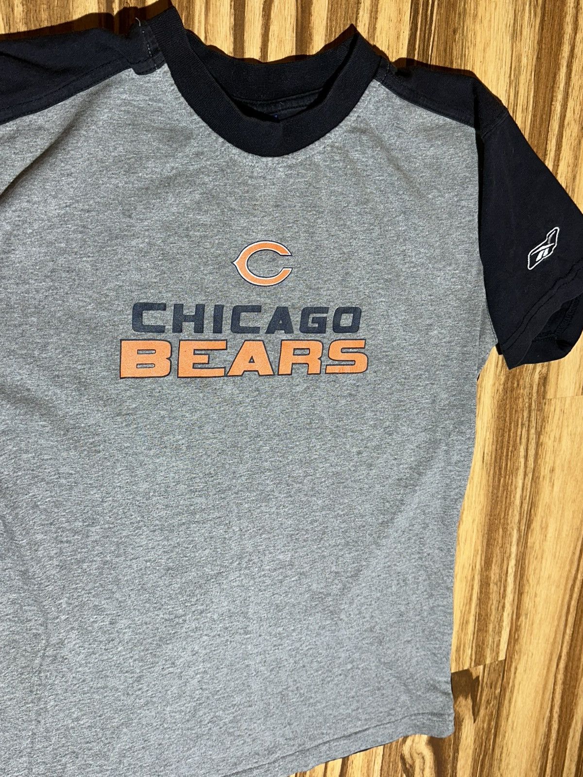 Reebok 2004-2006 Reebok Chicago Bears Gray and Black Tee Size US L / EU 52-54 / 3 - 3 Thumbnail