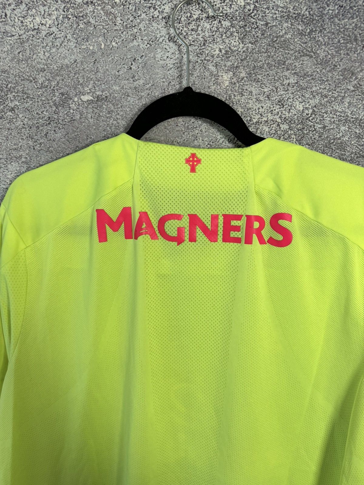 New Balance × Vintage Vintage Celtic 2019/20 GK New Balance Jersey XL size Size US XL / EU 56 / 4 - 14 Thumbnail