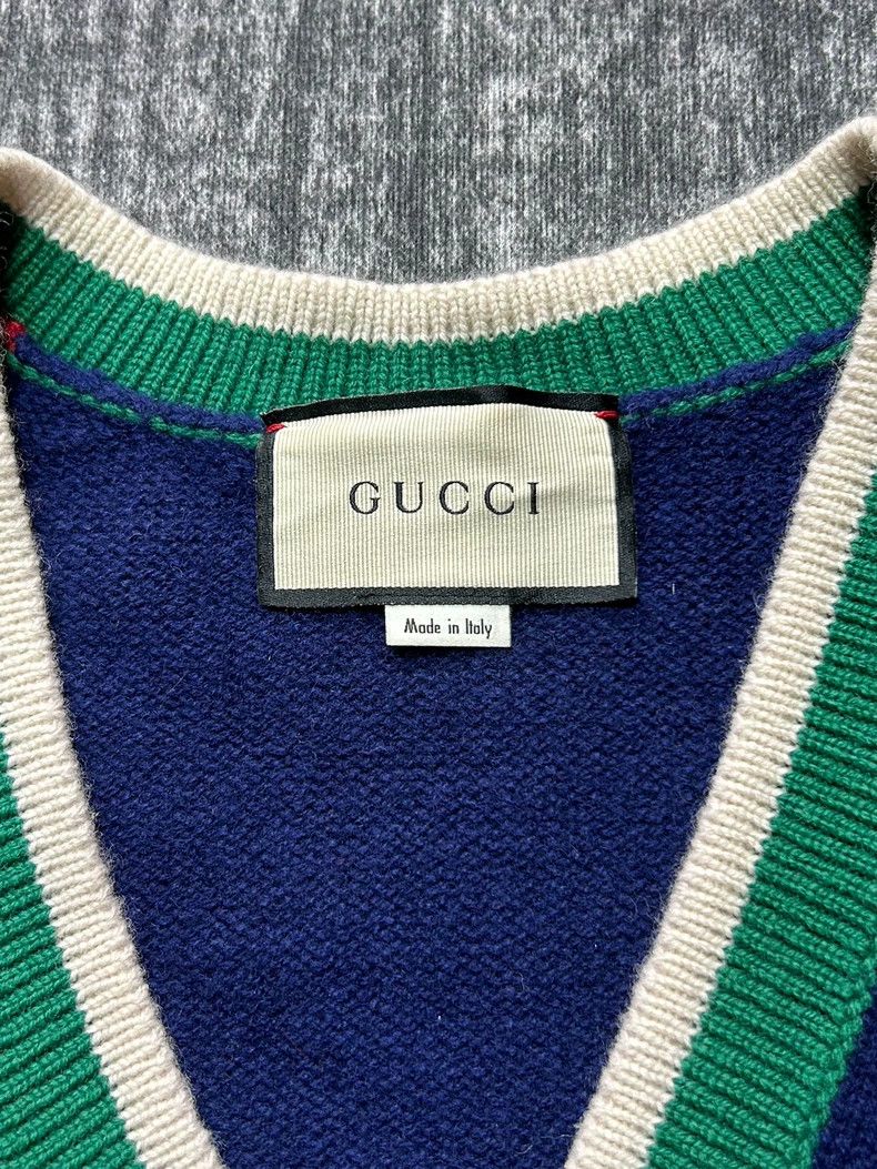 Gucci Gucci Dark blue and red stitching college style deep-necked Size US L / EU 52-54 / 3 - 3 Thumbnail