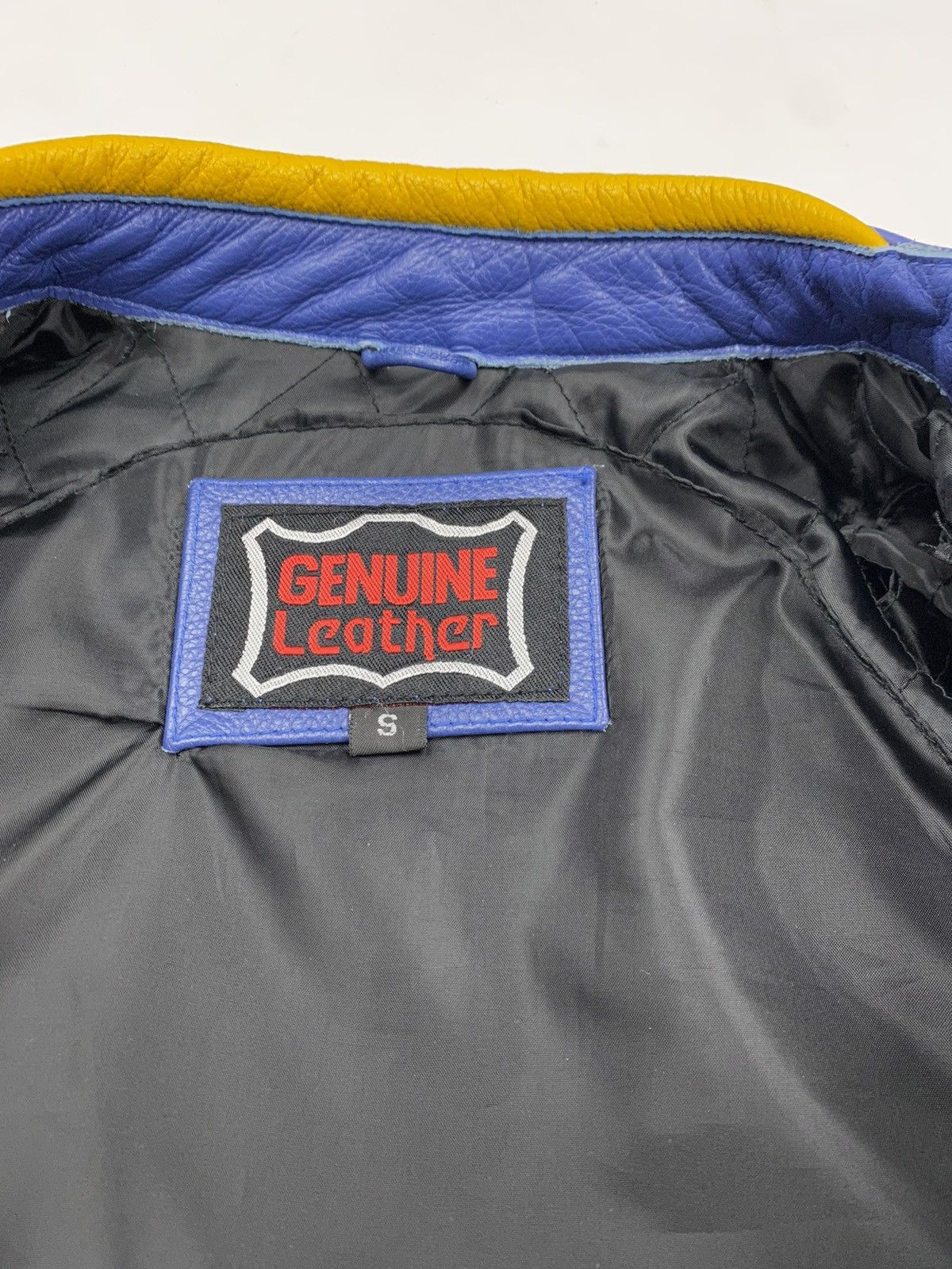 Yamaha VINTAGE RACING LEATHER JACKET VALENTINO ROSSI STYLE Size US S / EU 44-46 / 1 - 8 Thumbnail