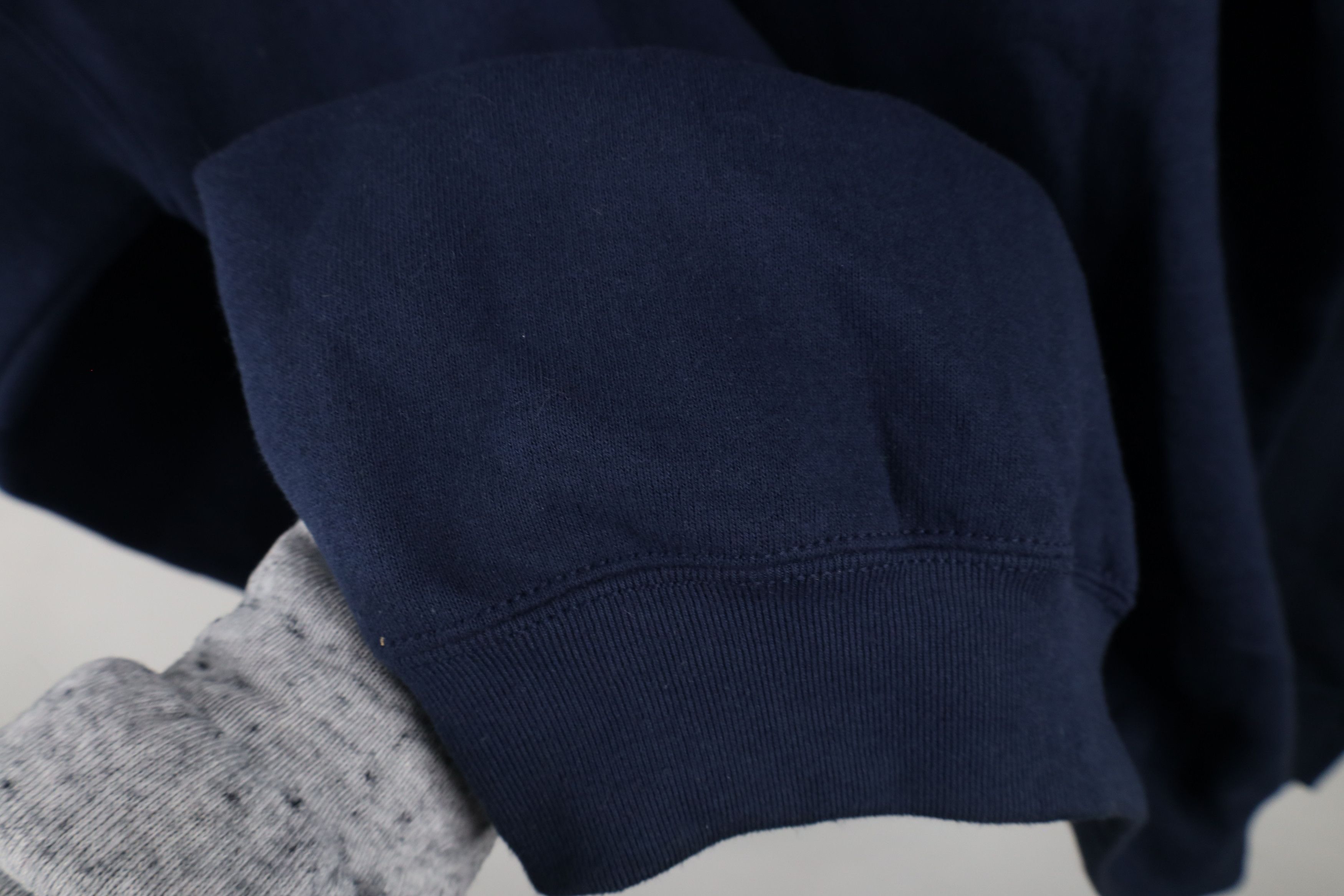 Vintage Vintage 90s Streetwear Luau Crewneck Sweatshirt Navy Blue Size US XXL / EU 58 / 5 - 10 Thumbnail