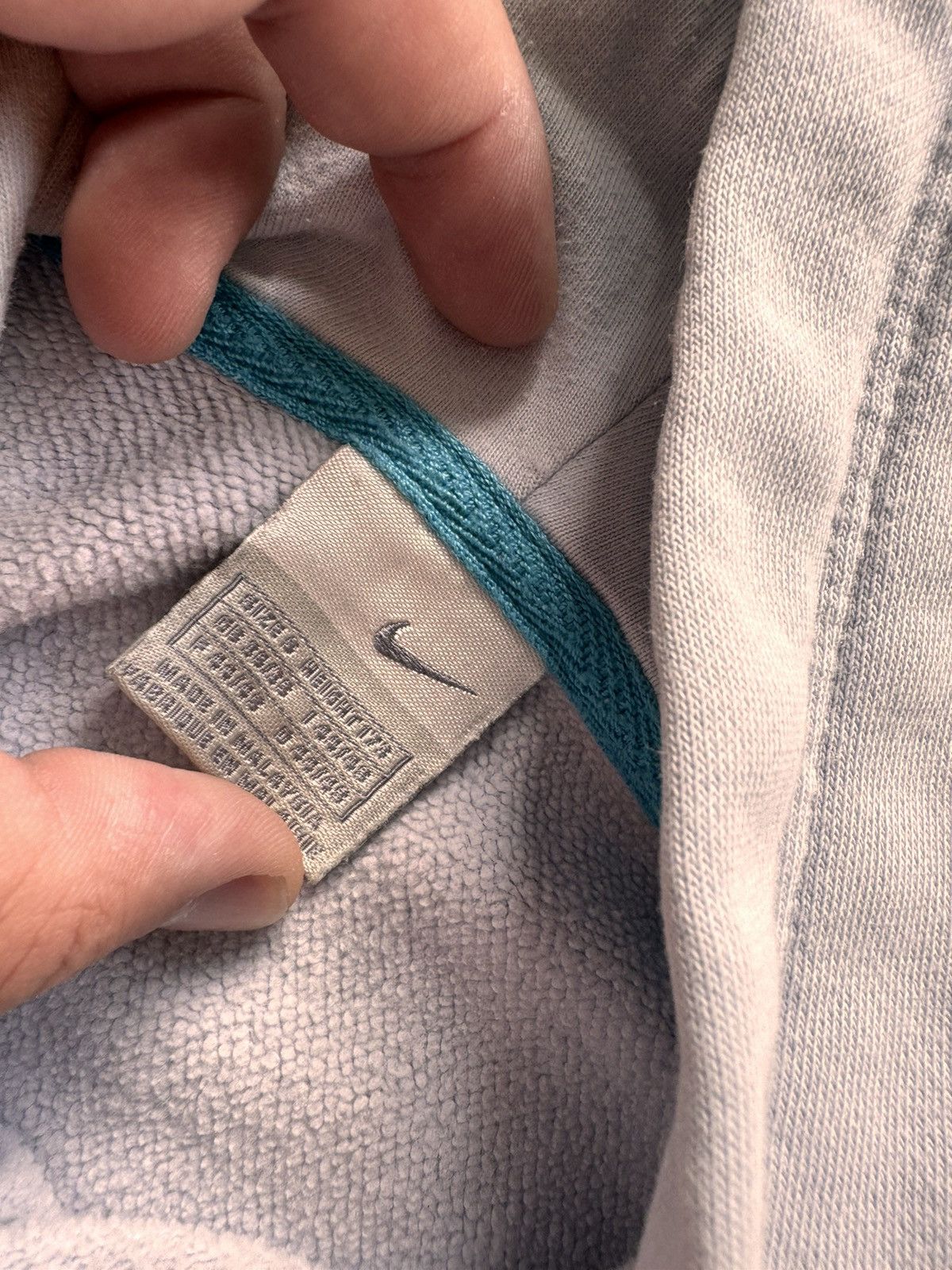 Nike × Vintage NIKE VINTAGE CENTER LOGO OVERSIZE BOXY HOODIE Size US S / EU 44-46 / 1 - 6 Thumbnail