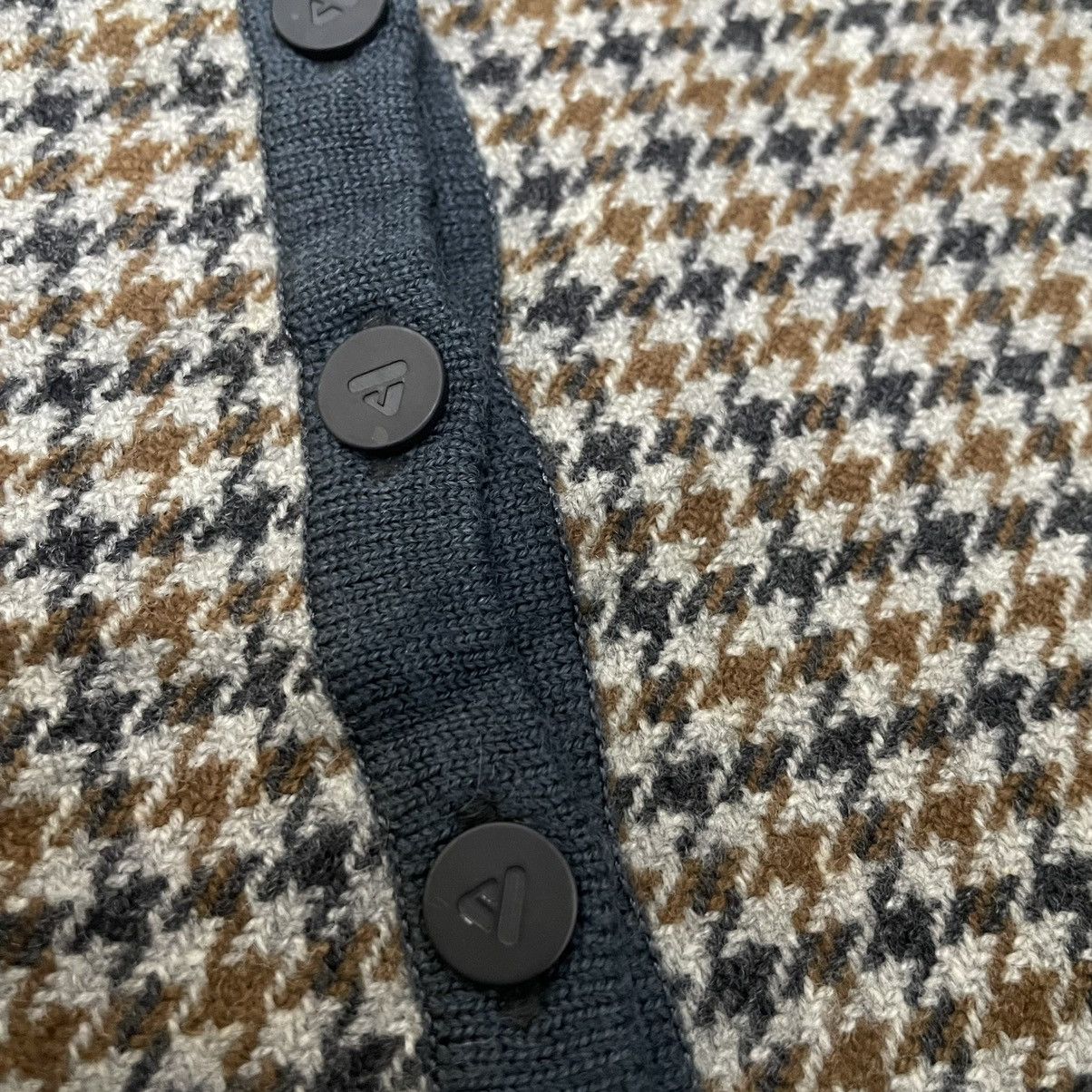 Aquascutum × Designer × Vintage Vintage Aquascutum Monogram Half Button Sweatshirt Size US S / EU 44-46 / 1 - 3 Thumbnail