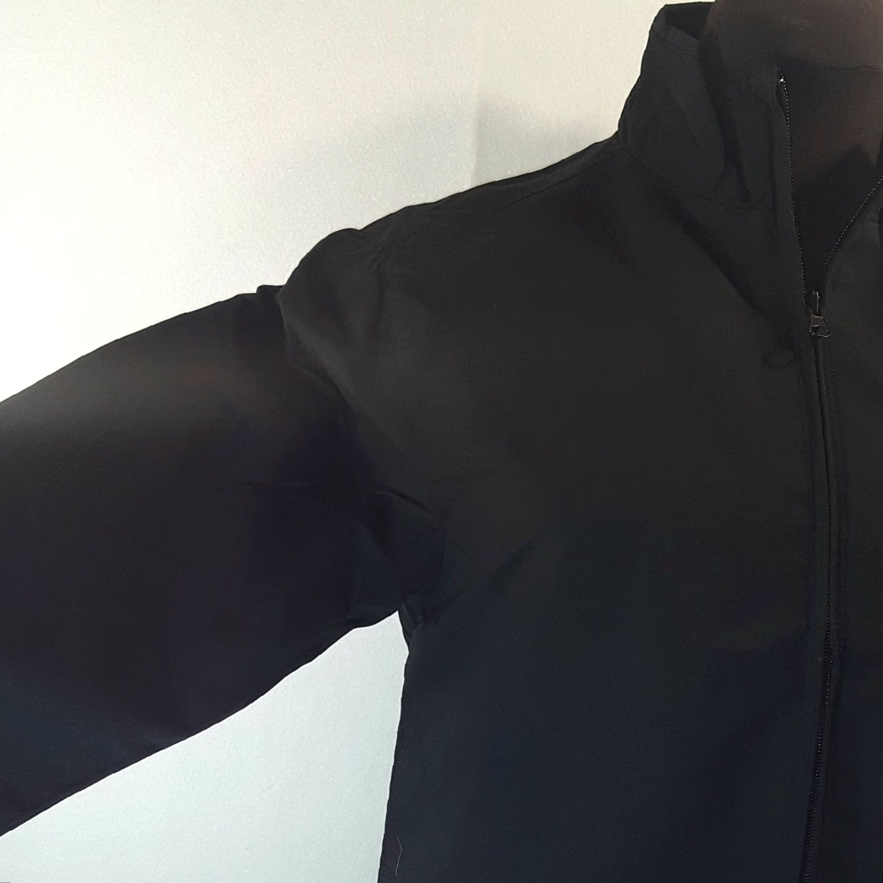 Vintage WOMENS GOLFERS HERITAGE BLACK WINDBREAKER CROSS NWT FULLZIP W/ POCKETS SMALL C11 Size S / US 4 / IT 40 - 6 Thumbnail