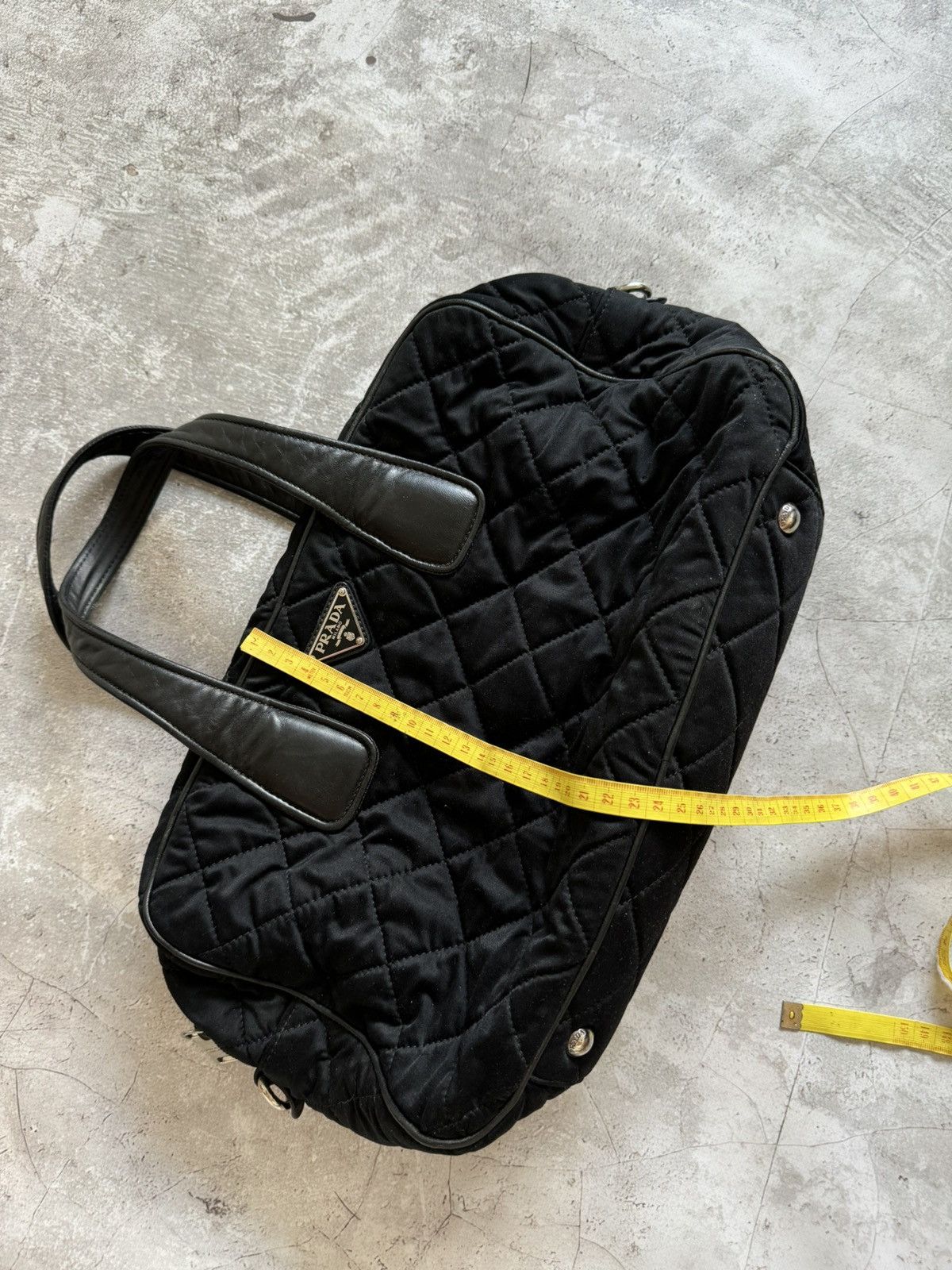 Prada Prada Black Quilted handbag with triangle Size ONE SIZE - 16 Thumbnail