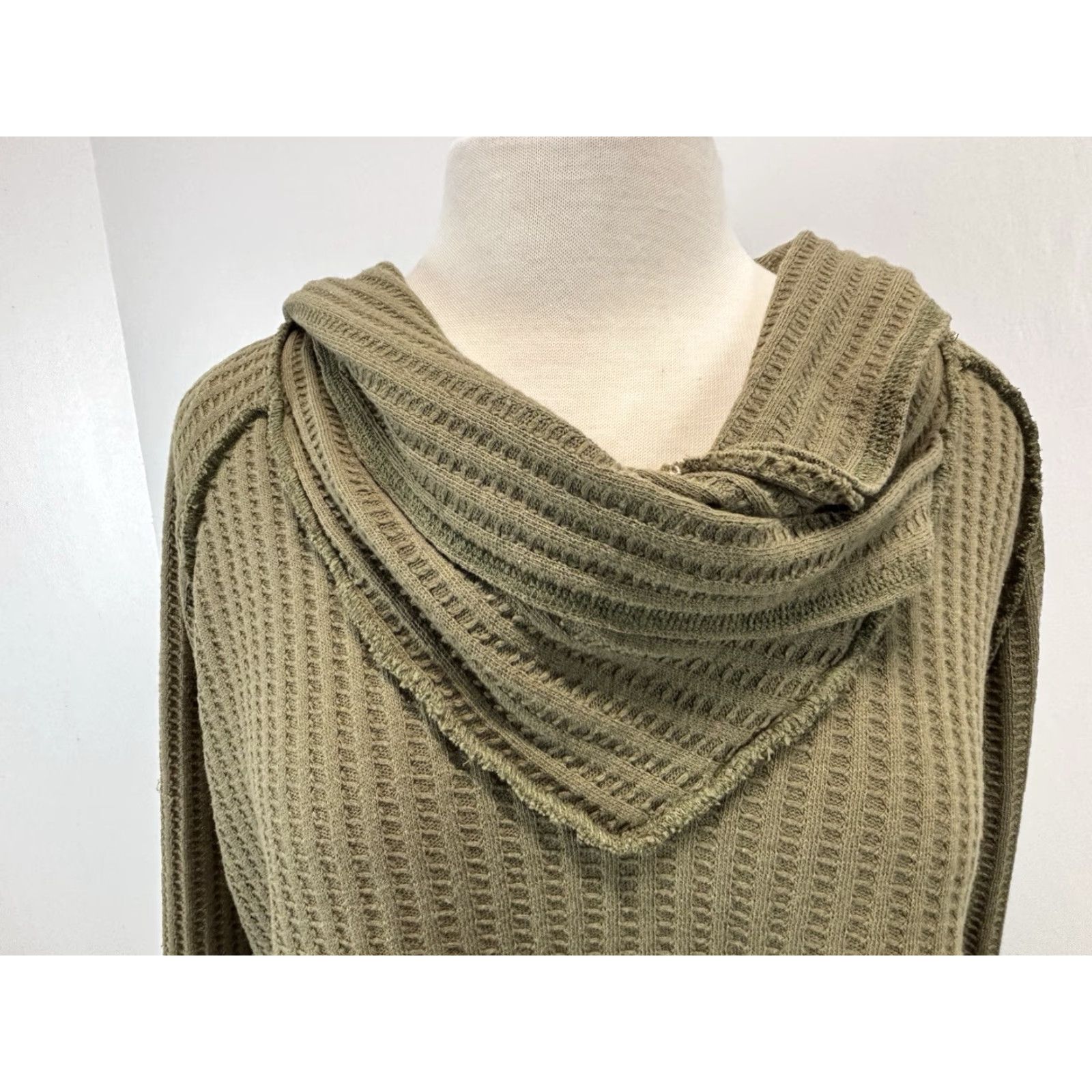 Vintage We The Free Cowl Neck Thermal Blouse Green Women's Medium Bohemian Size M / US 6-8 / IT 42-44 - 5 Thumbnail