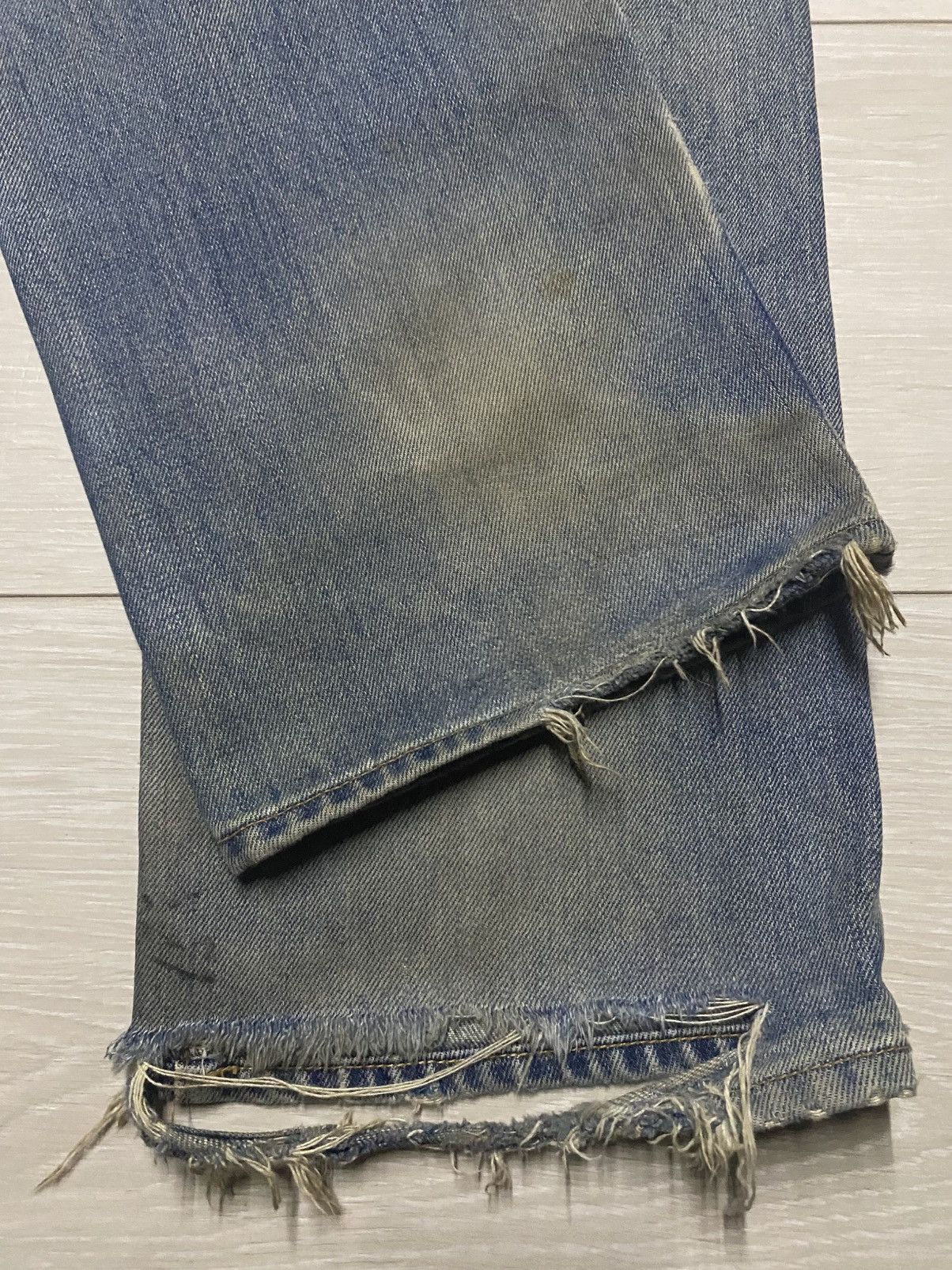 Japanese Brand Vintage GLHeart Mud Wash Distressed Loose Jeans Size US 31 - 12 Thumbnail