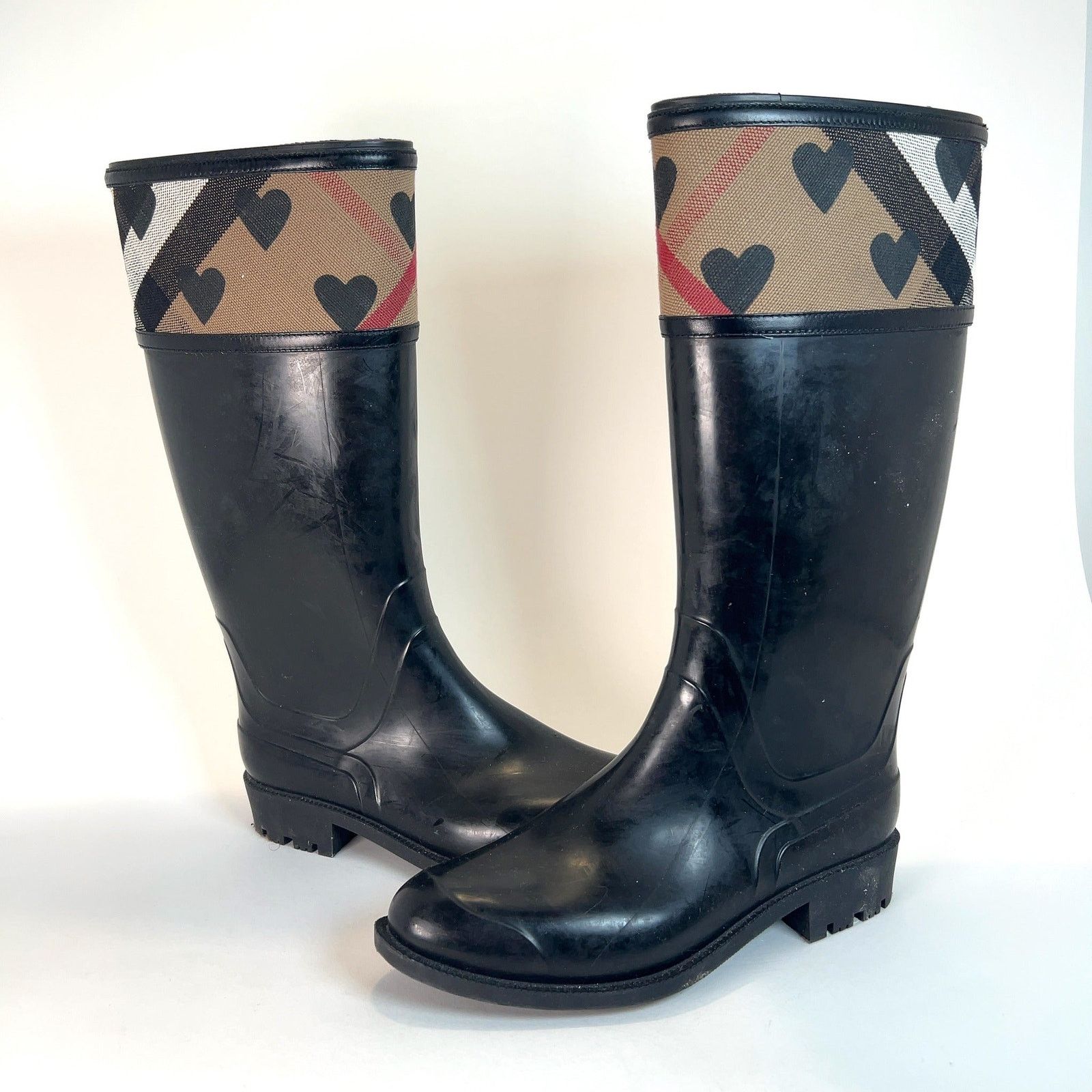 Burberry Burberry Canvas Heart Rain Boots Size US 7 / IT 37 - 3 Thumbnail