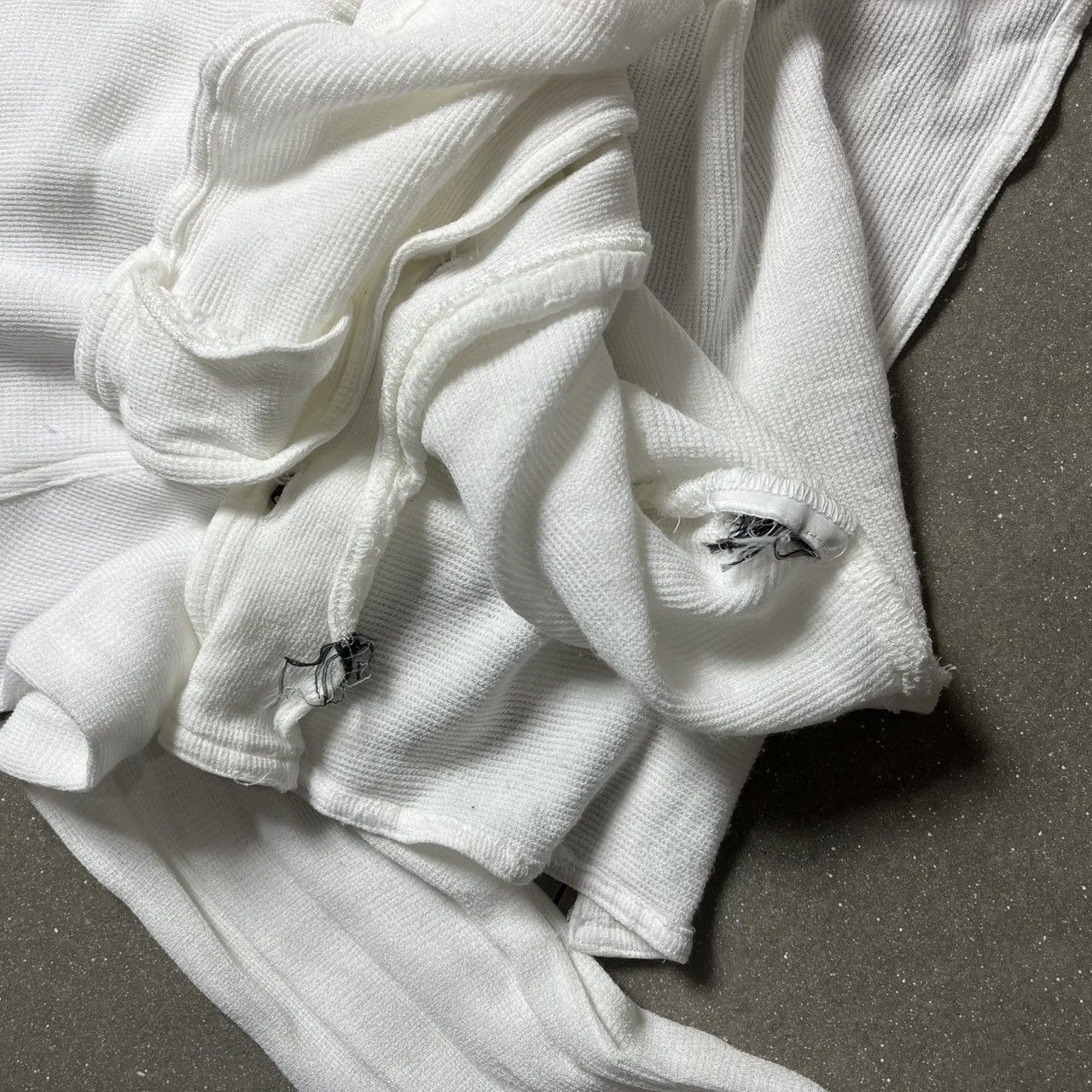 Versace Versace white knit long sleeve cardigan belt Size M / US 6-8 / IT 42-44 - 6 Thumbnail