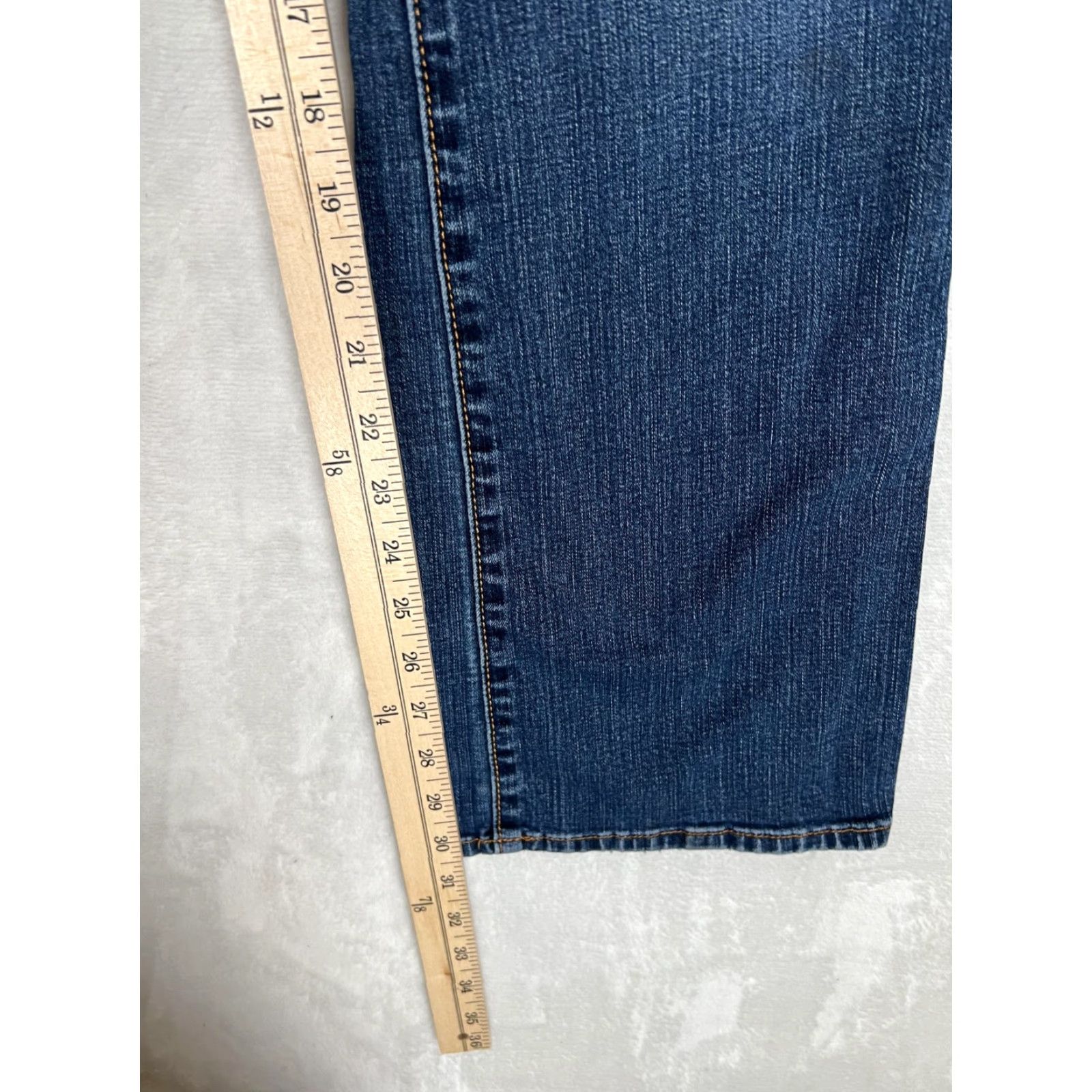 Lucky Brand VINTAGE Lucky Brand Blue Jeans Womens 8 Bootcut Denim 5-Pocket Stretch Ankle Low Rise 29" Waist Size 30" / US 8 / IT 44 - 2 Thumbnail