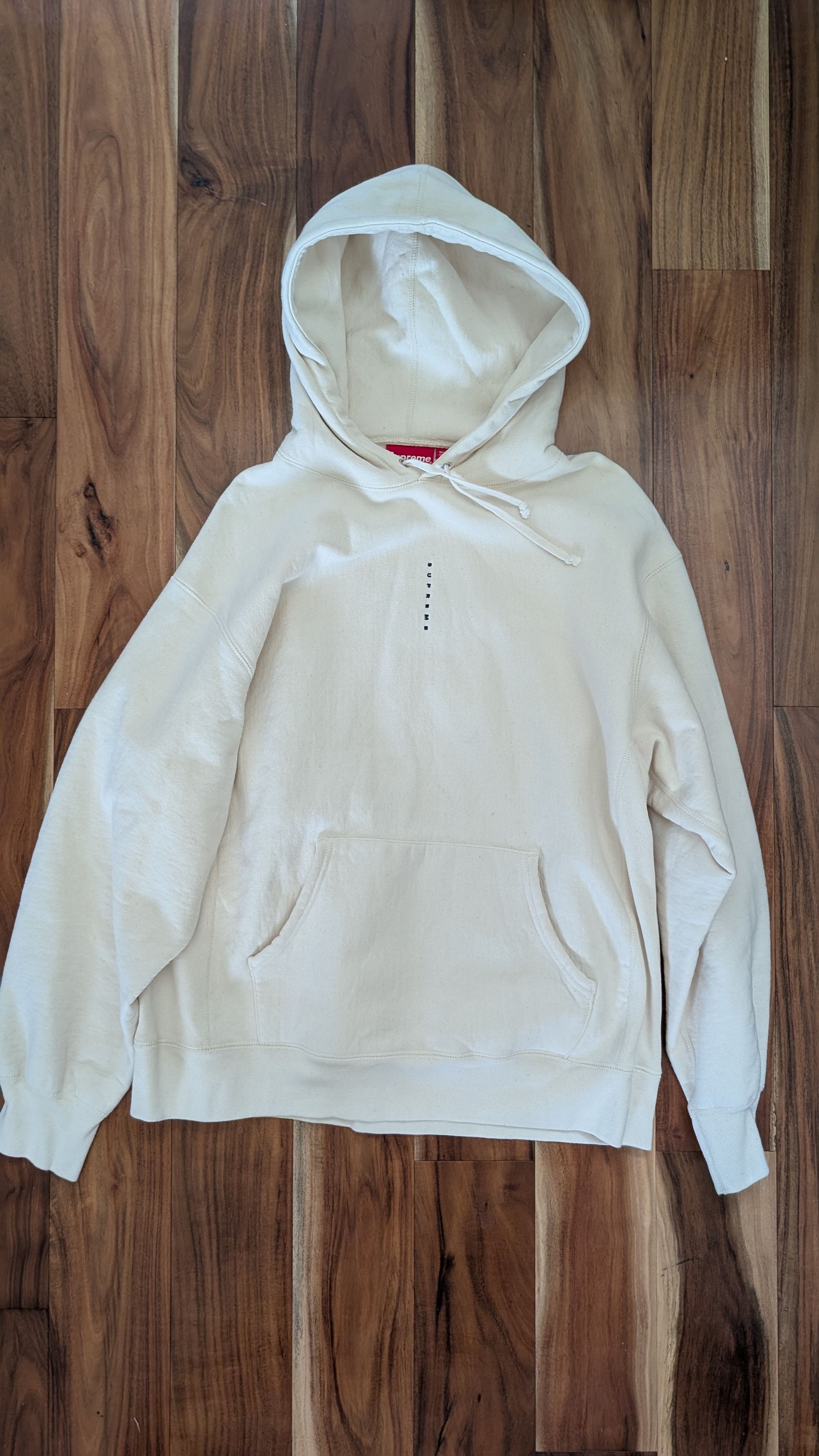Supreme Supreme Small Vertical Logo ss20 Cream Hoodie Size US L / EU 52-54 / 3 - 1 Thumbnail