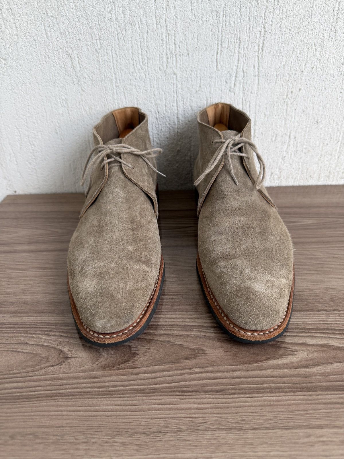 Crockett & Jones Hartland suede chukka boots Size US 9 / EU 42 - 6 Thumbnail