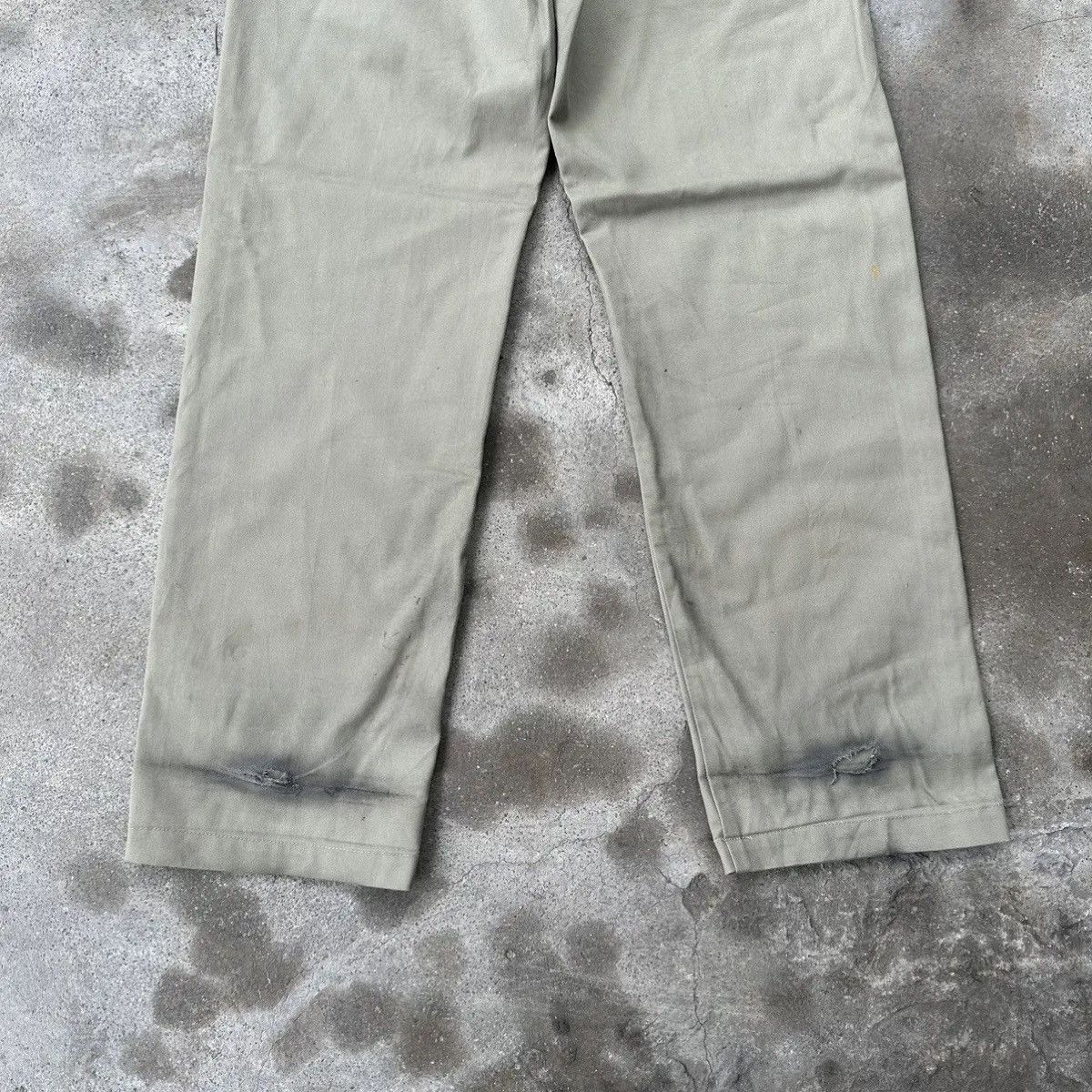 Dickies RUSTY DIRTY 🔥VTG DICKIES WORKWEAR TROUSERS KHAKI BLANK PANT Size US 34 / EU 50 - 11 Thumbnail