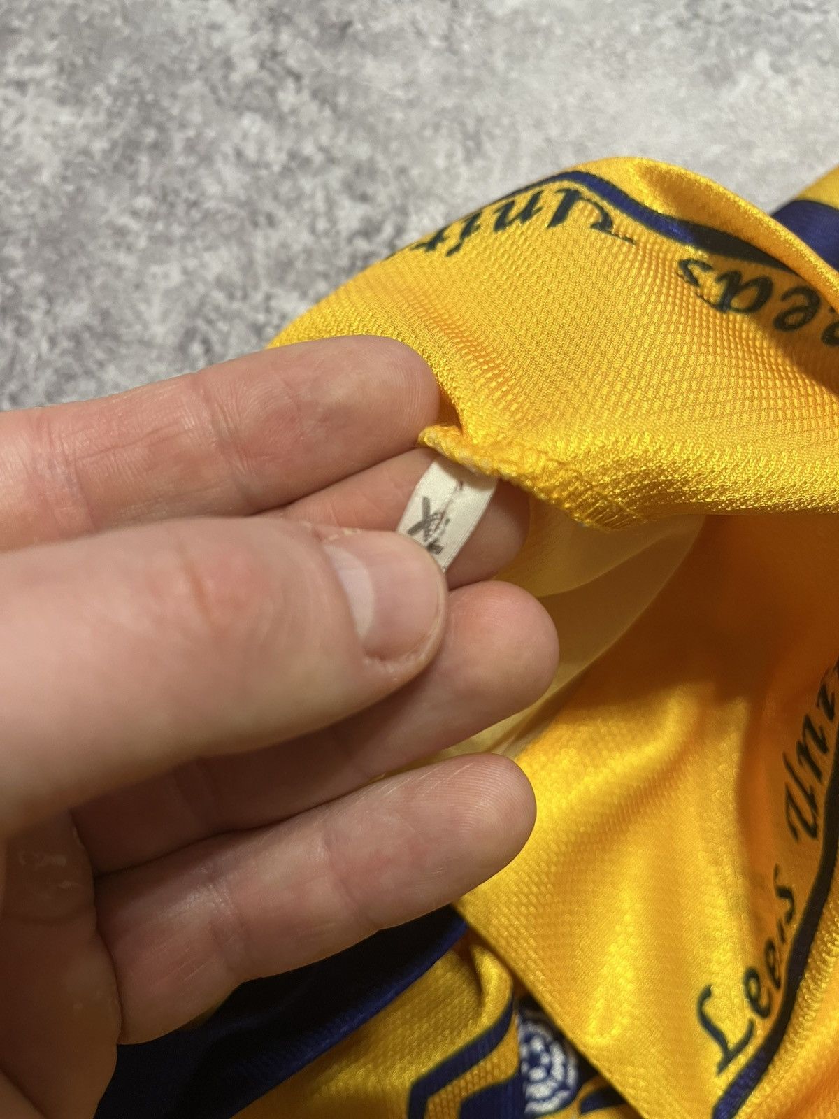Vintage Vintage Leeds United 17 Smith soccer jersey Size US XL / EU 56 / 4 - 7 Thumbnail