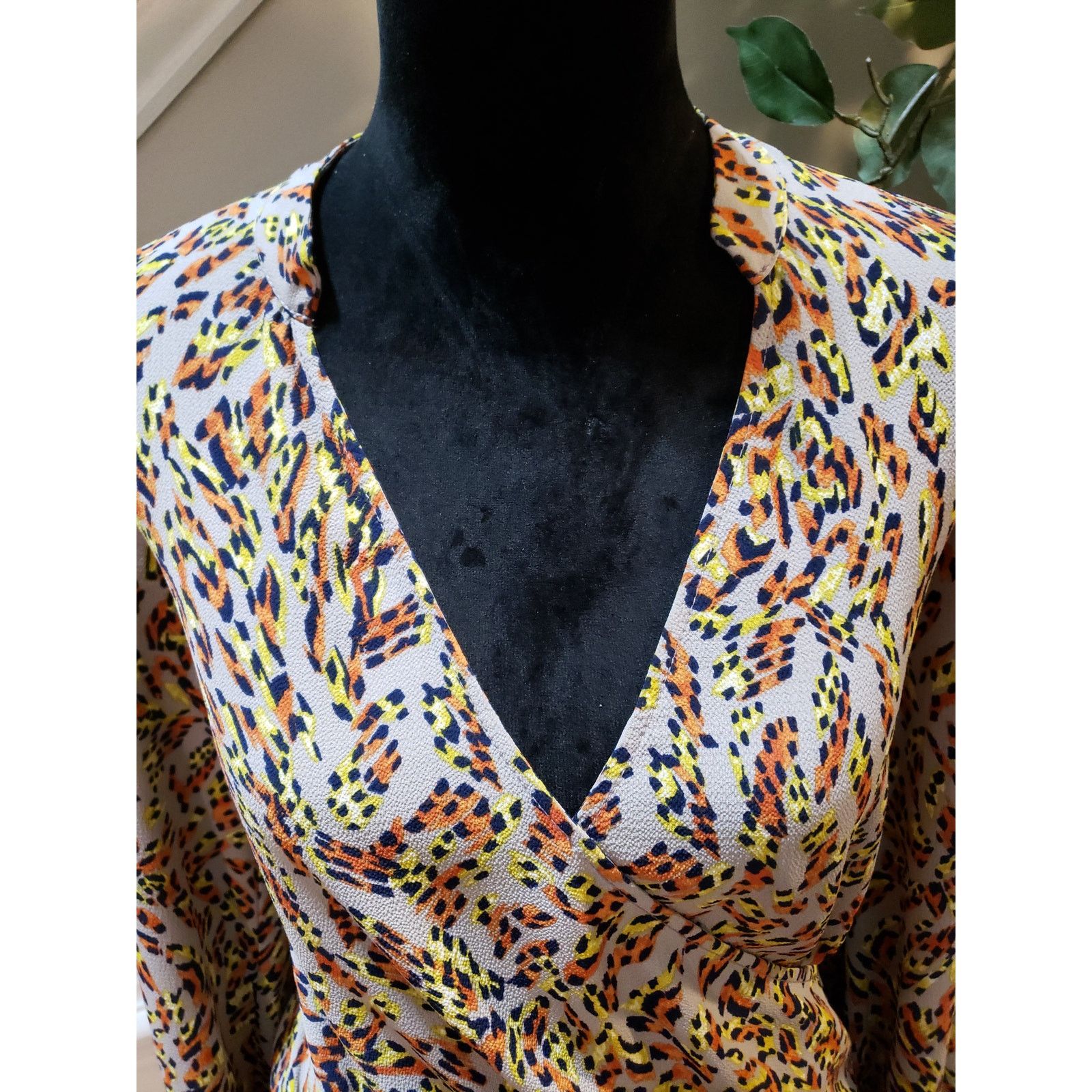 The Unbranded Brand Lush Blouse Women Small Multicolor Leopard Wrap Front Size S / US 4 / IT 40 - 5 Thumbnail