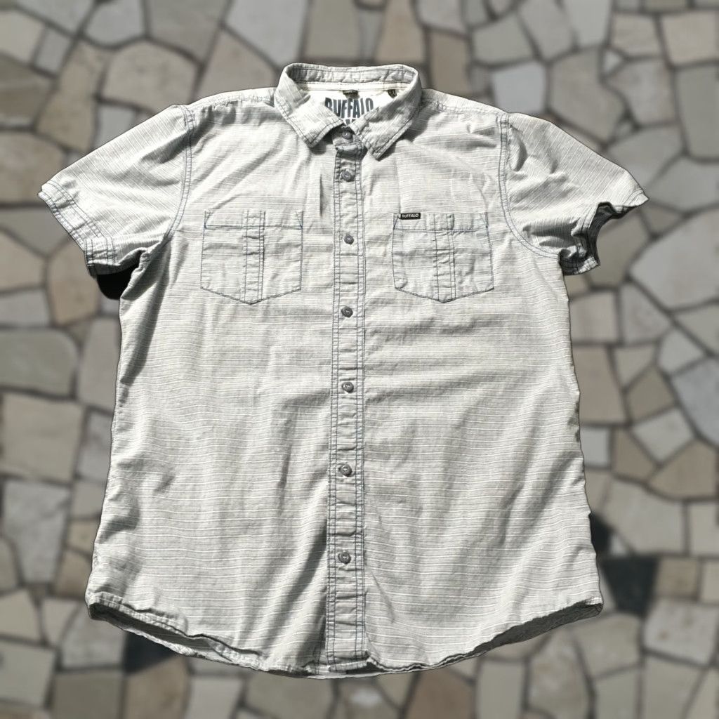 Buffalo David Bitton Buffalo by David Bitton Shirt Button-Up Buffalo Blue White Short Sleeve Mens M Cotton Pockets Size US M / EU 48-50 / 2 - 1 Thumbnail