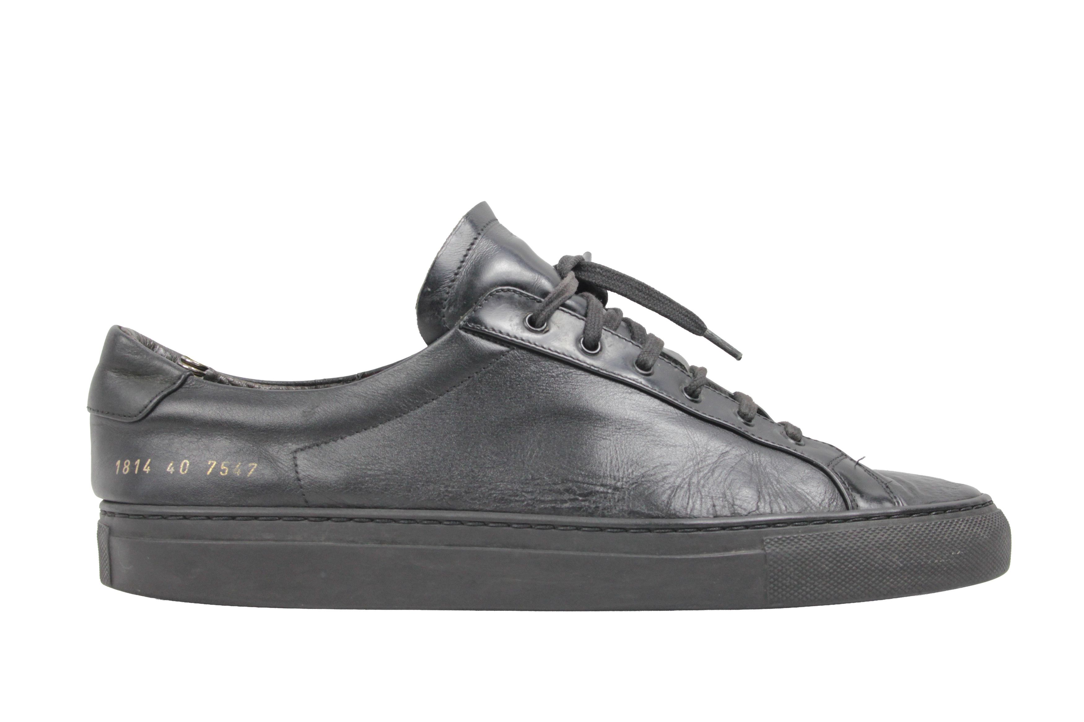 Common Projects Achilles Low Full Black Sneakers Size US 7 / EU 40 - 1 Thumbnail
