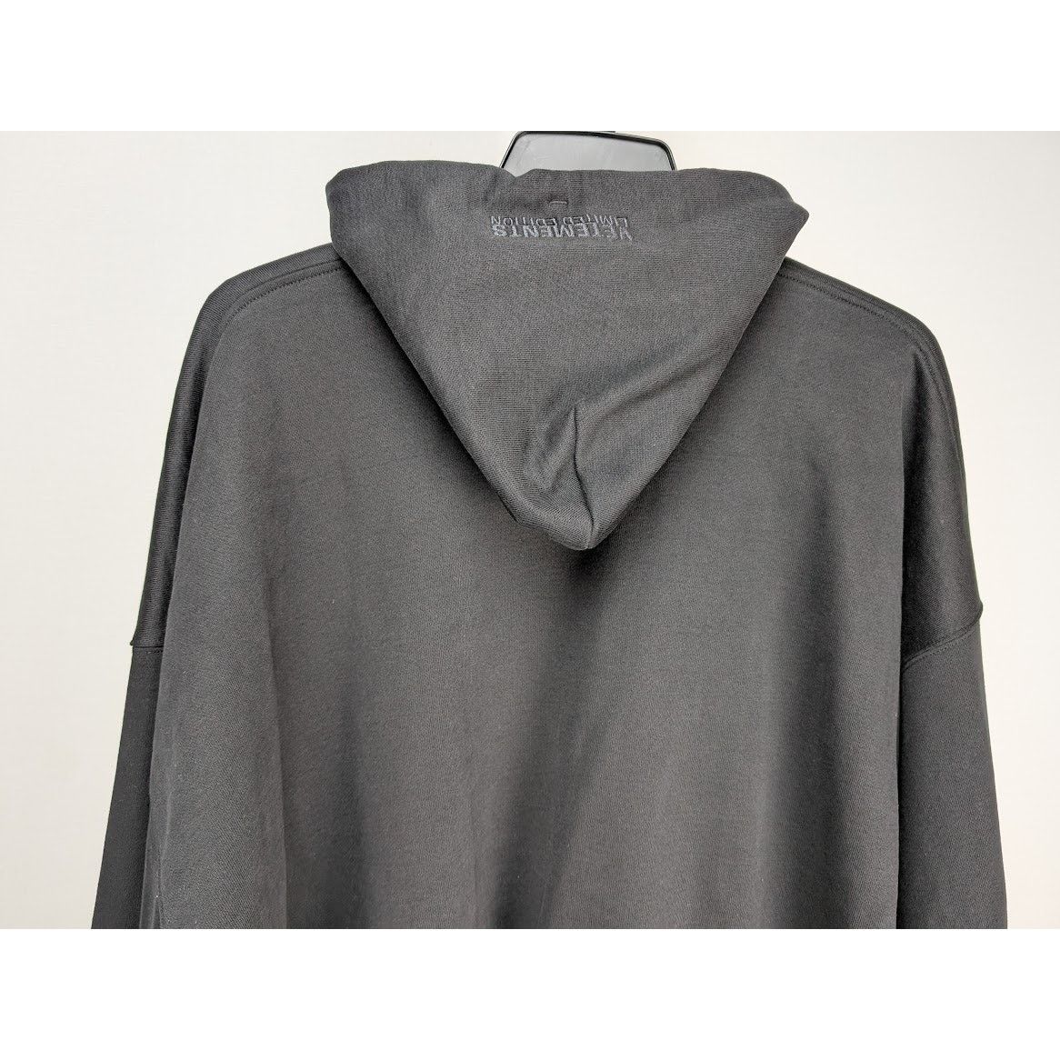 Vetements o1rshd1 Hoodie with Vetements Logo in Black Size US S / EU 44-46 / 1 - 13 Thumbnail
