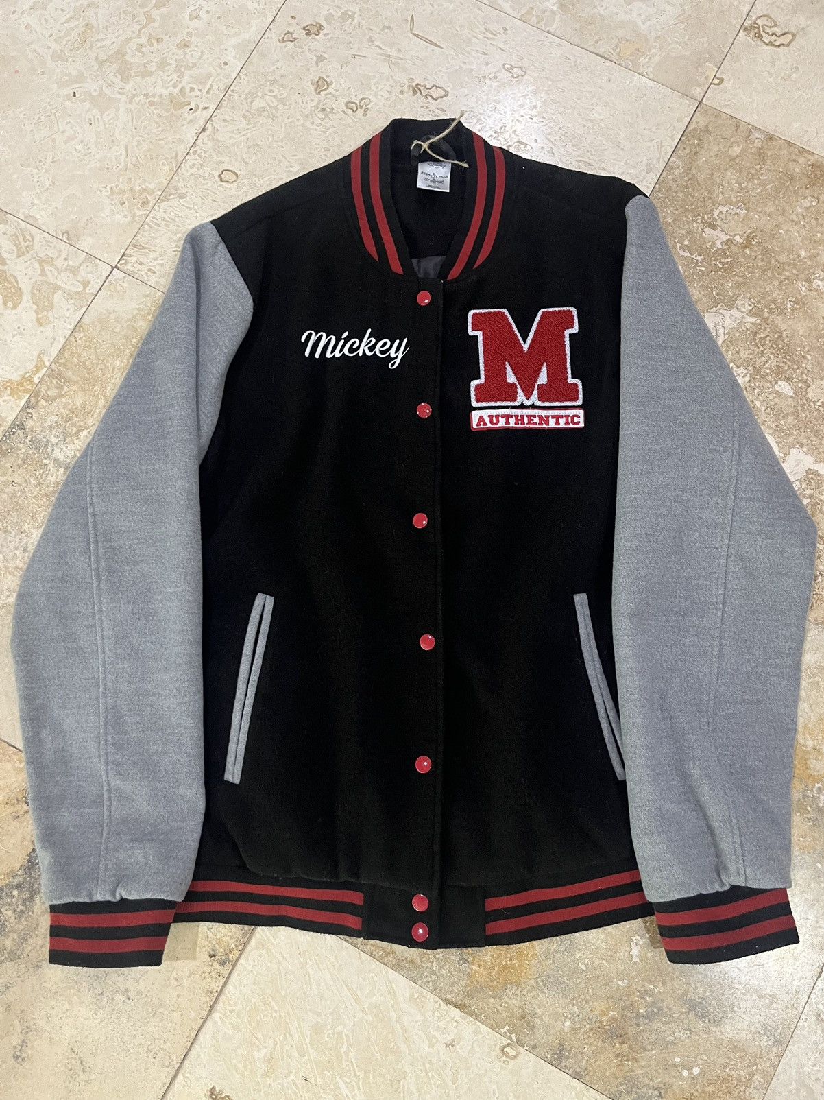 Disney JAPAN EXCLUSIVE MICKEY MOUSE VARSITY JACKET Size US XL / EU 56 / 4 - 1 Thumbnail