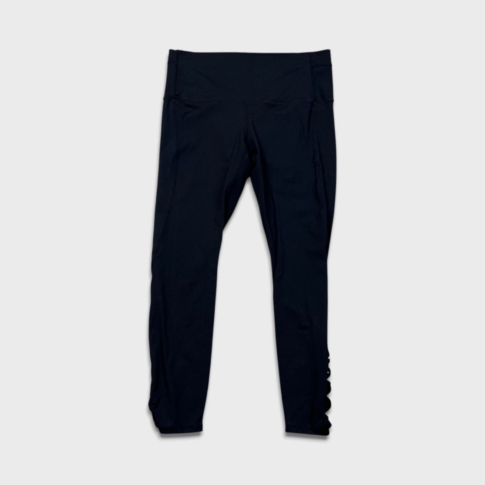 Lululemon Lululemon Pants Large Crisscross Lattice Pilates Leggings Size 32" / US 10 / IT 46 - 1 Thumbnail