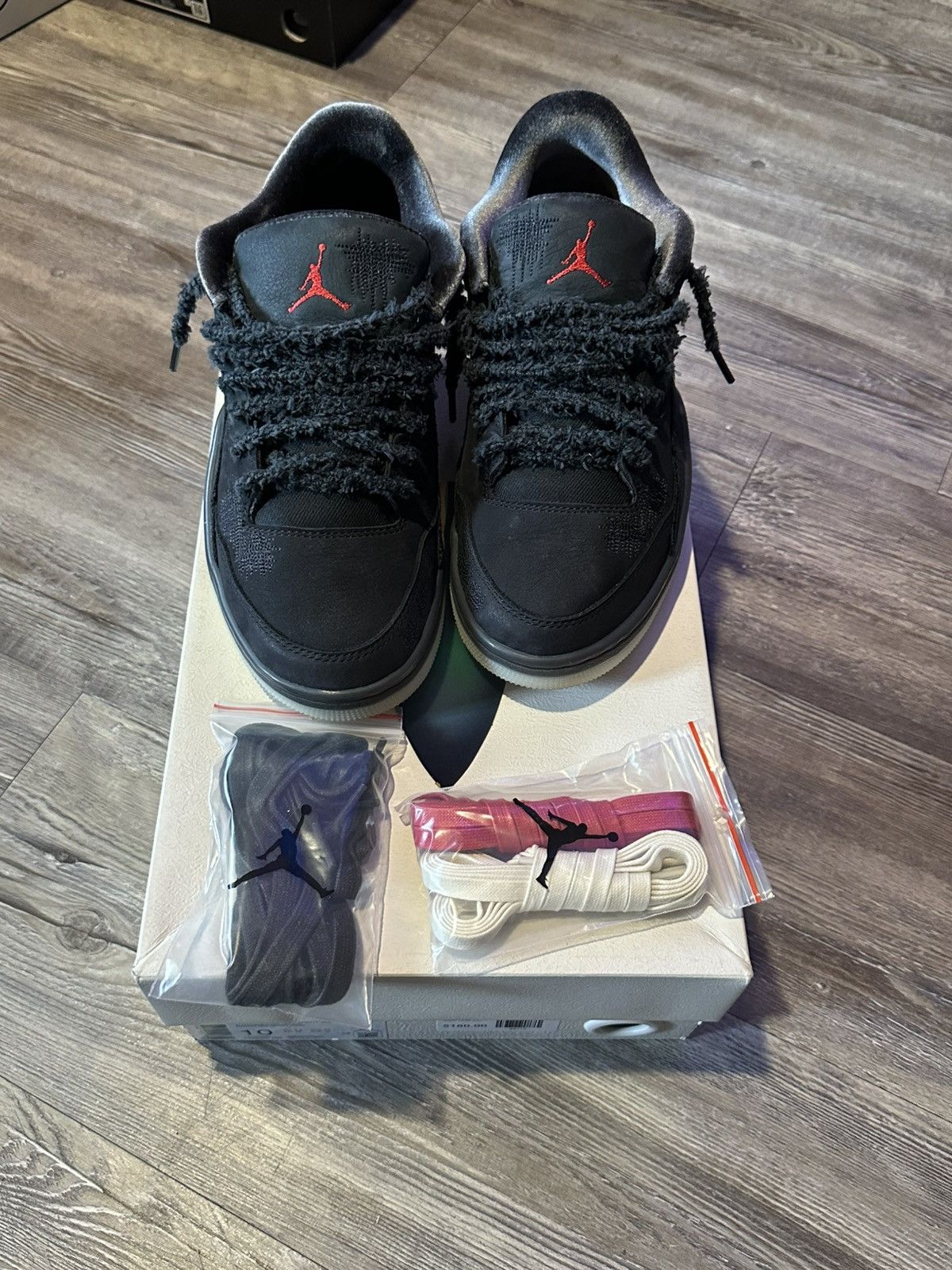 Jordan Brand Who decides war jordan 2 Size US 8.5 / EU 41-42 - 1 Thumbnail