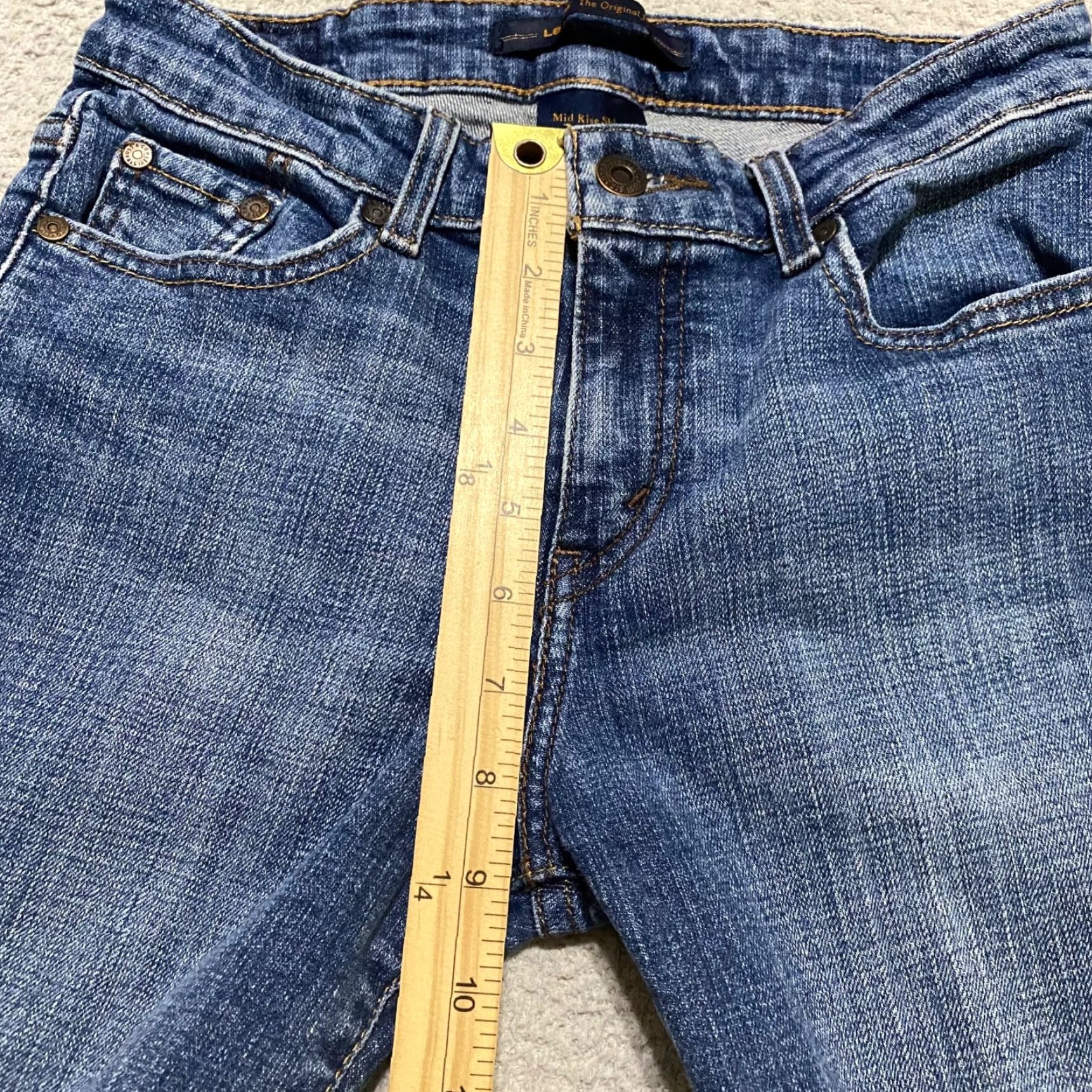 Levi's Levi's Jeans Womens 6 Blue Denim Medium Wash Mid Rise Skinny Regular Pocket 5-Pocket Denim Size 26" / US 2 / IT 38 - 7 Thumbnail
