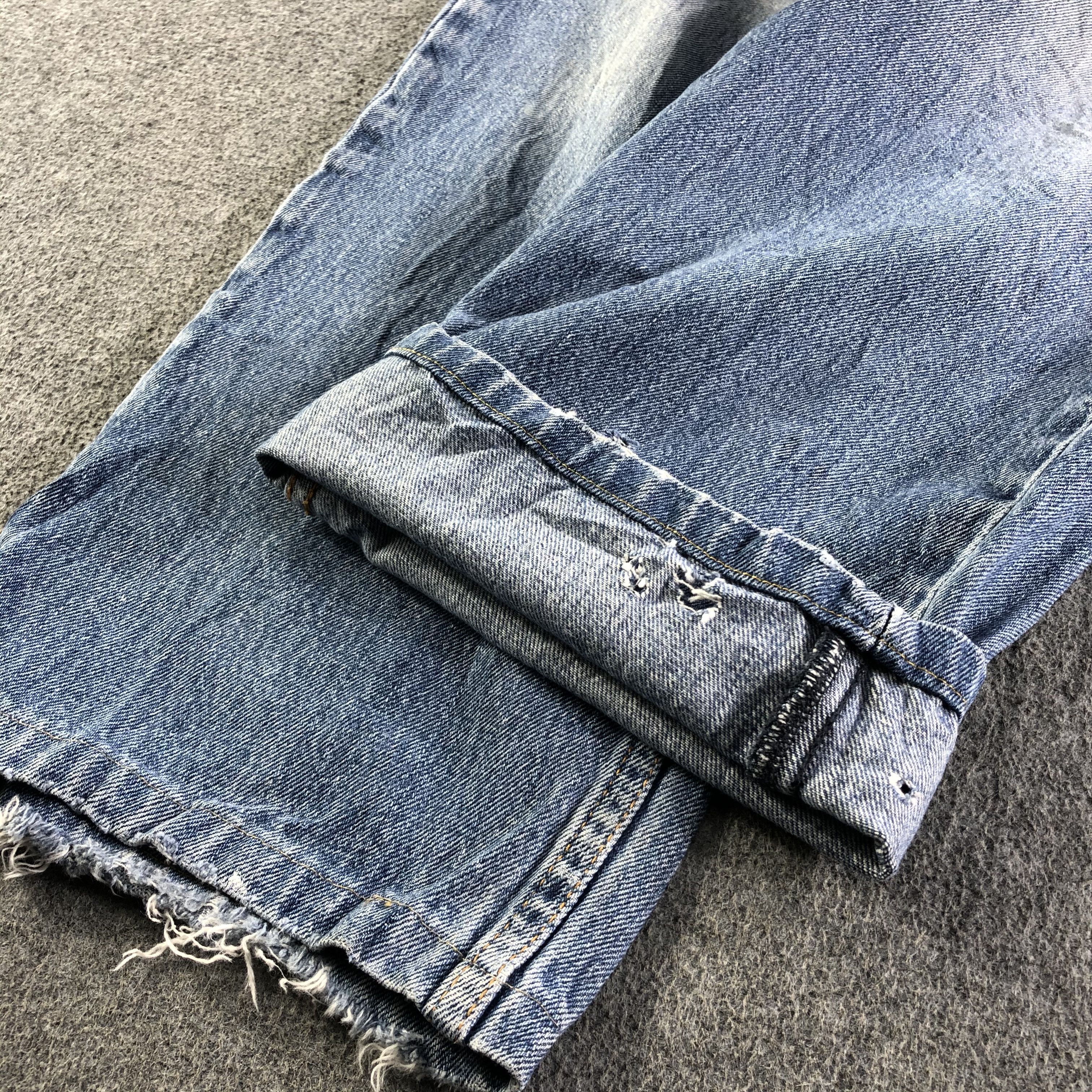 Levi's Vintage Blue Wash Levis 550 Jeans-J4322 Size US 33 - 7 Thumbnail
