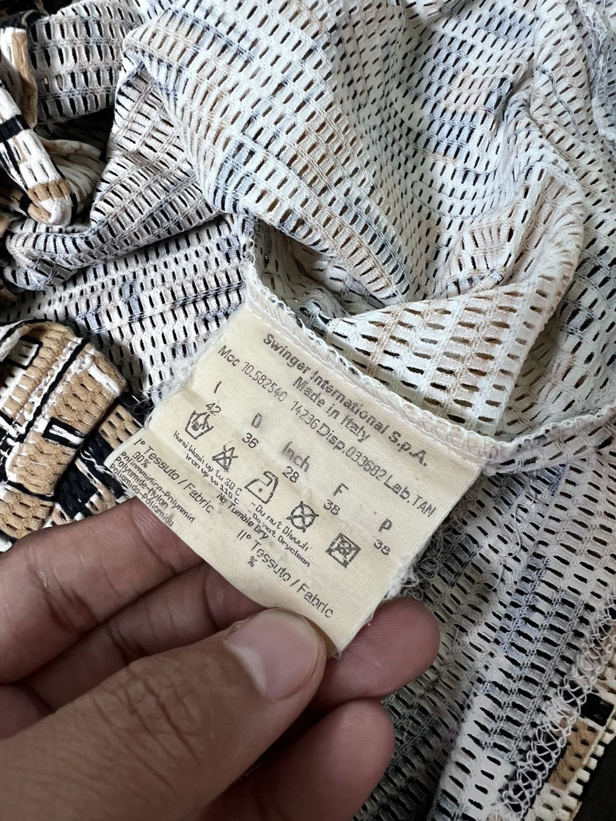 Fendi Fendi Monogram 90s Shirt Button Ups Size US M / EU 48-50 / 2 - 14 Thumbnail