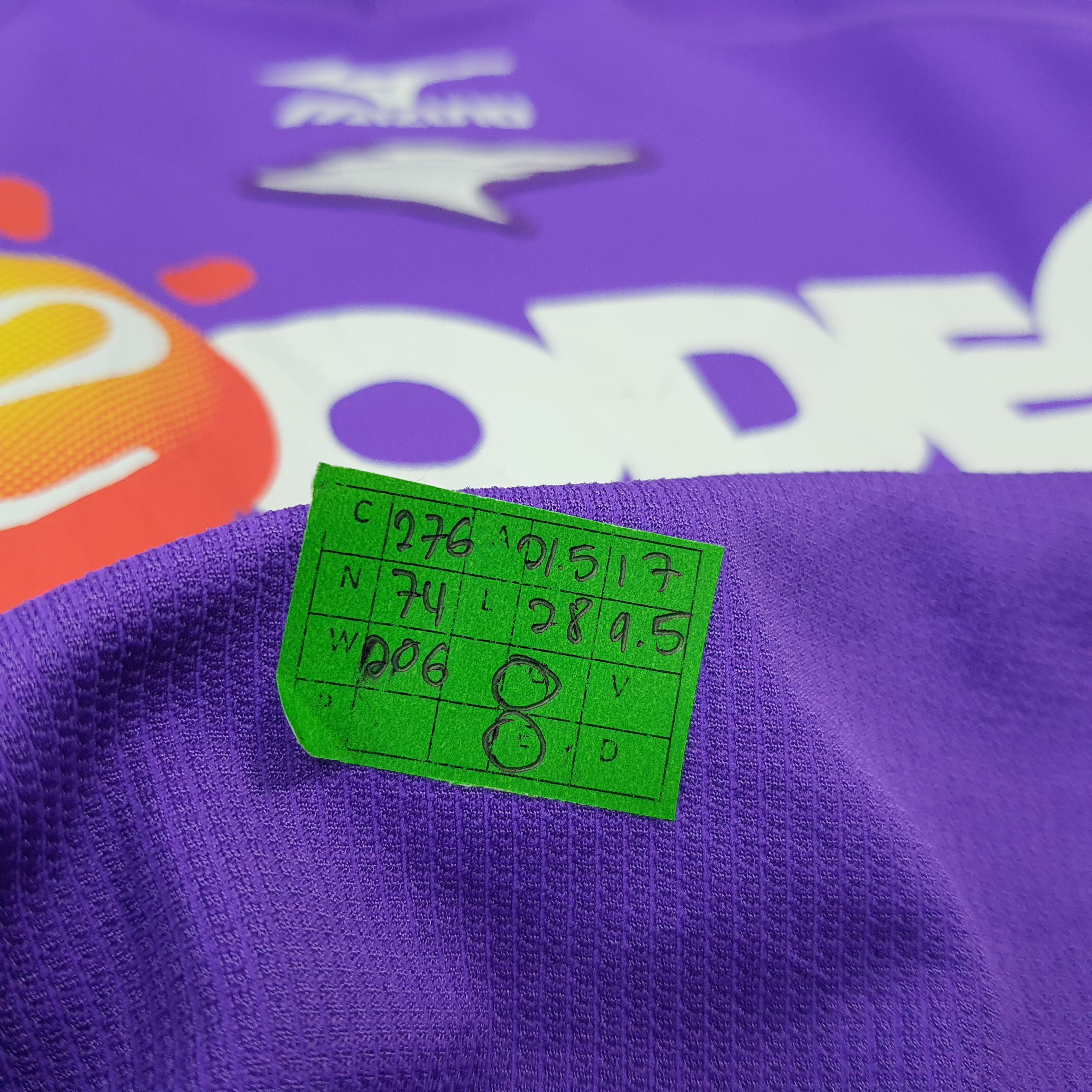 Mizuno Vintage Mizuno Sanfrecce Hiroshima J League Jersey C276N74 Size US L / EU 52-54 / 3 - 9 Thumbnail