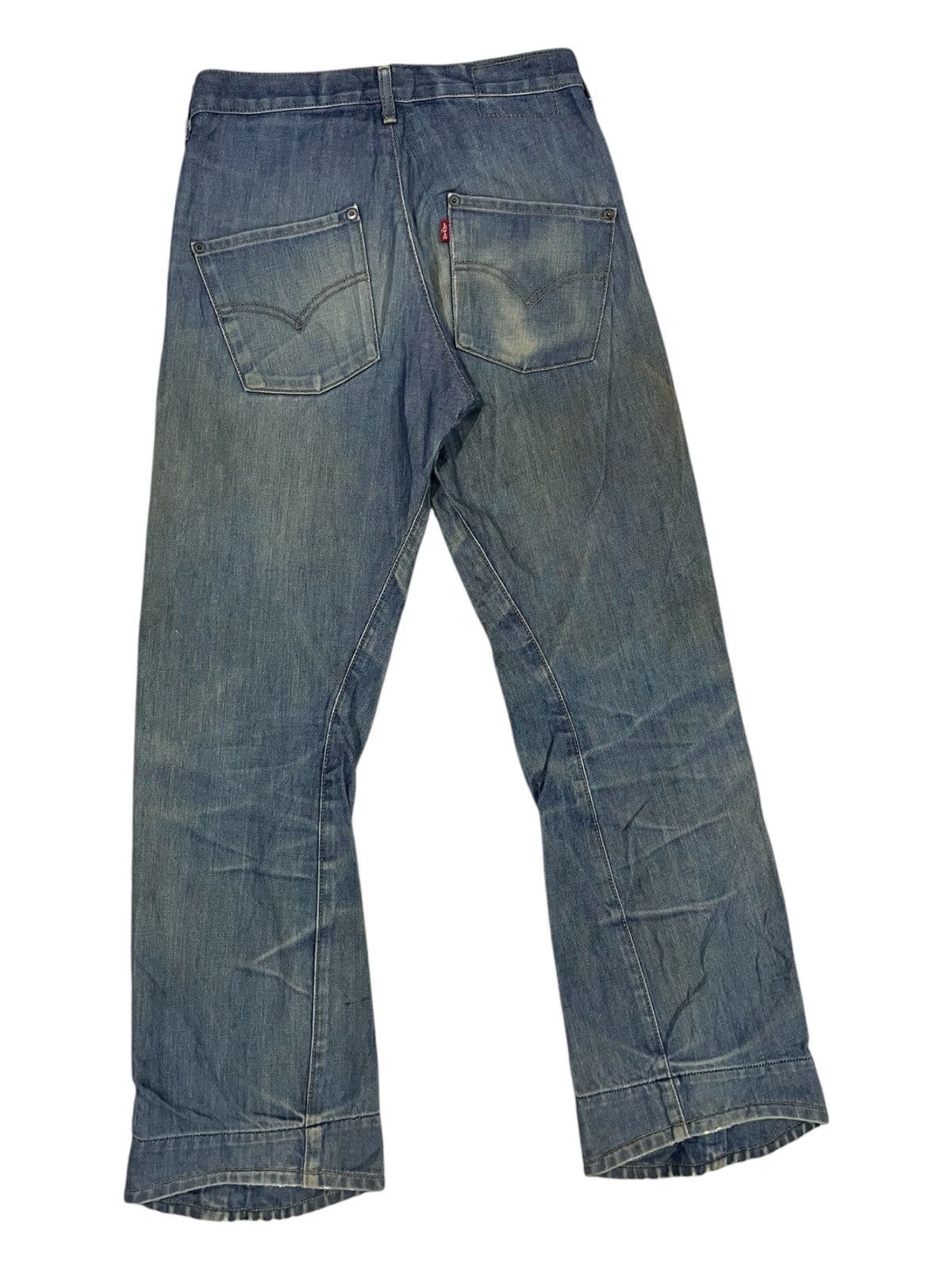 Hi Tec 2000s Levis Engineered Twist Leg Tech Wear Jeans Rusty Denim Size US 40 / EU 56 - 1 Thumbnail