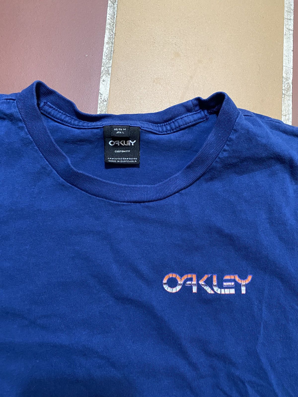 Oakley Y2K Oakley Vintage T-Shirt medium Size US M / EU 48-50 / 2 - 1 Thumbnail