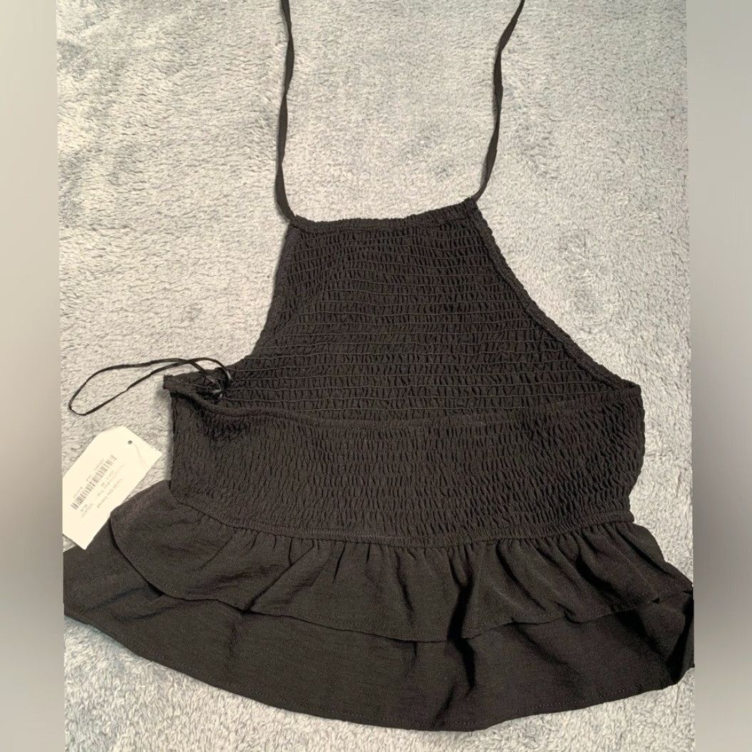 Vintage NWT Mod on trend smocked Black Halter Top medium Tank Women M Black NWT Halter Top Smocked Mod on trend Tank Medium Women Size M / US 6-8 / IT 42-44 - 6 Thumbnail