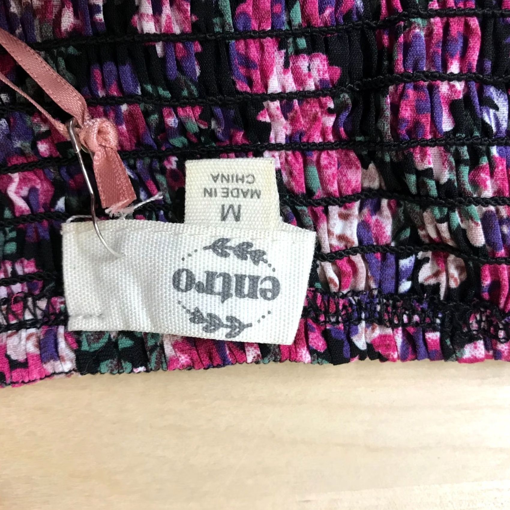 Vintage ENTRO Women's M Floral Long Sleeve Ties at Neck Polyester Shift Dress Shirt? Size M / US 6-8 / IT 42-44 - 7 Thumbnail