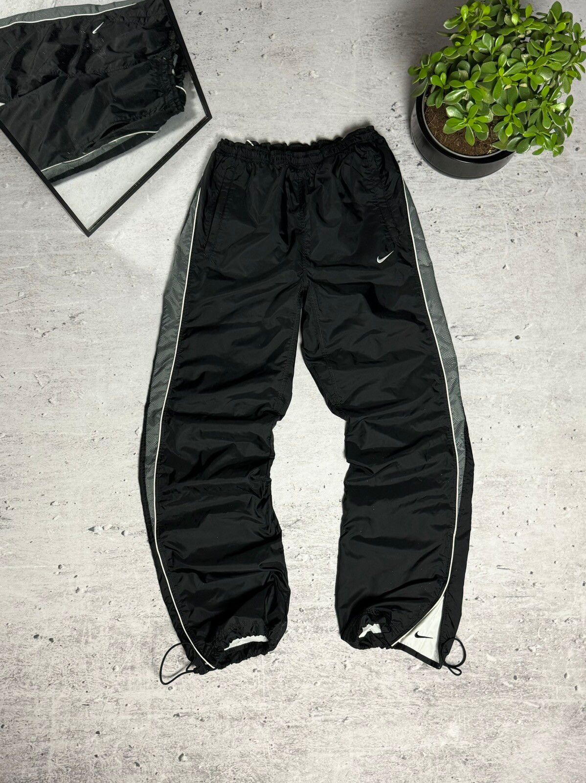 Pre-owned Nike X Vintage 00s Nike Vintage Nylon Double Swoosh Baggy Joggers Pants Y2k In Black