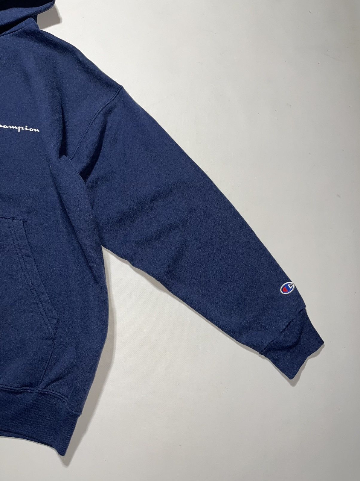 Champion Vintage 90’s Champion Heavyweight boxy fit hoodie navy L Size US L / EU 52-54 / 3 - 7 Thumbnail