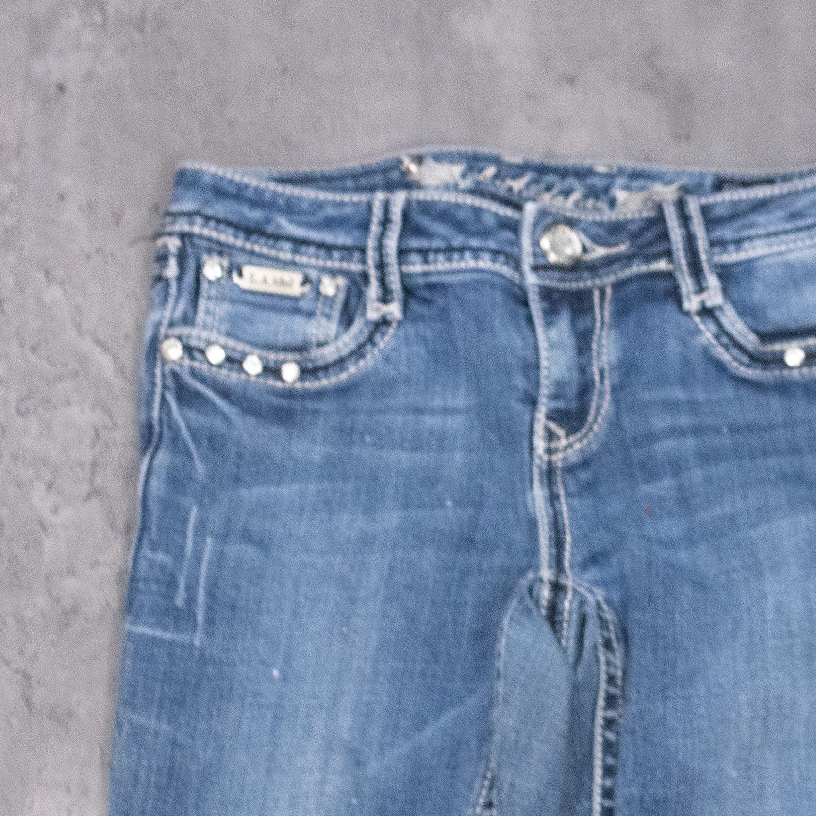 True Religion Y2K's 00's LA Idol's Gem Embellished Skinny Denim Jean's Size US 26 / EU 42 - 8 Thumbnail
