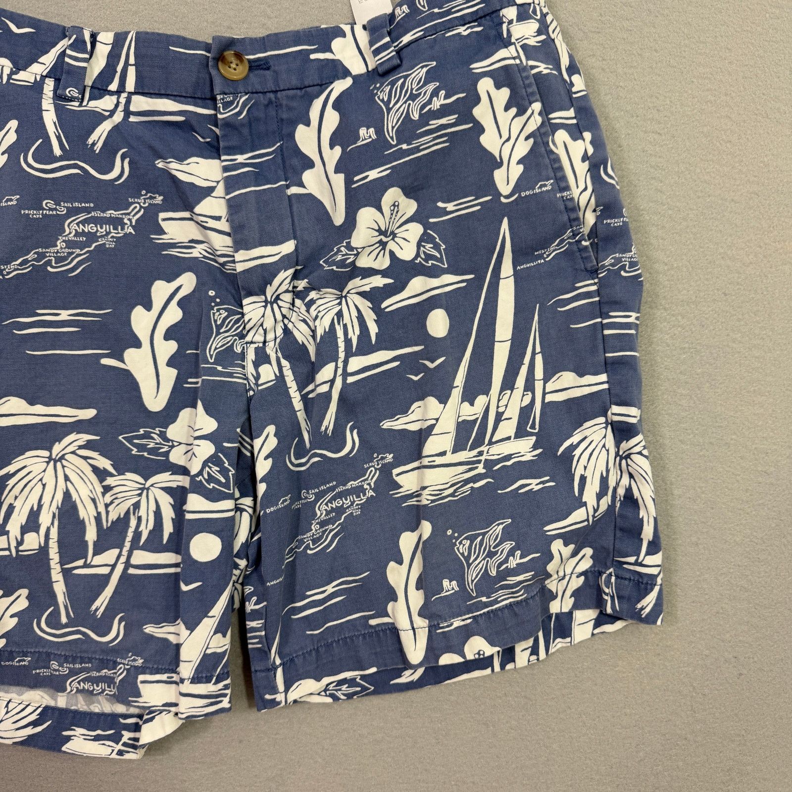 Vineyard Vines Vineyard Vines Breaker Shorts Men's 32 Blue Floral Hawaiian Size US 32 / EU 48 - 2 Thumbnail