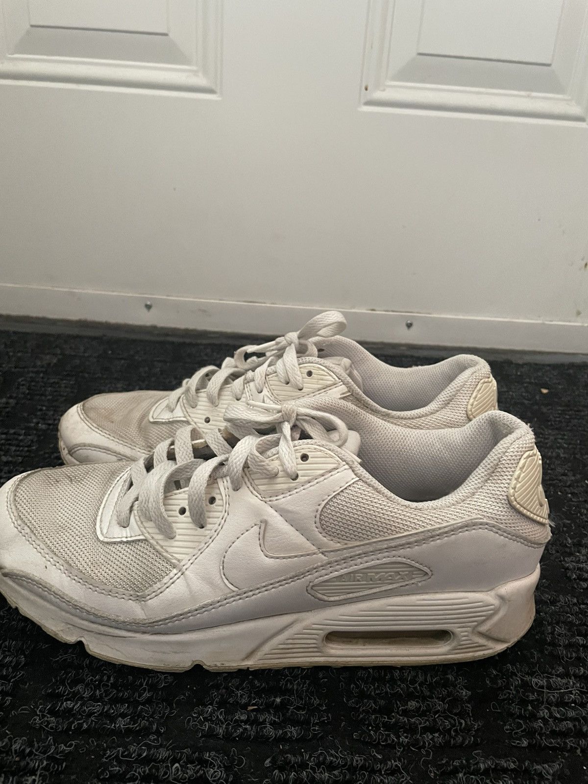Nike White Nike Air Max 90 Size US 10 / EU 43 - 3 Thumbnail