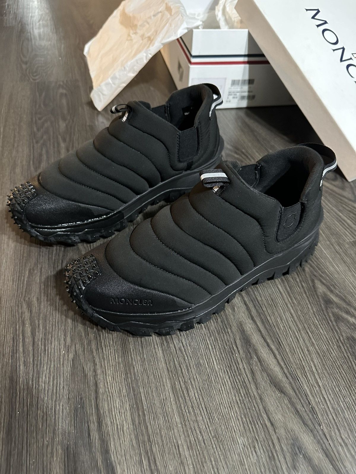 Moncler Moncler Tailgrip Aprés Sneaker Size US 10 / EU 43 - 1 Thumbnail