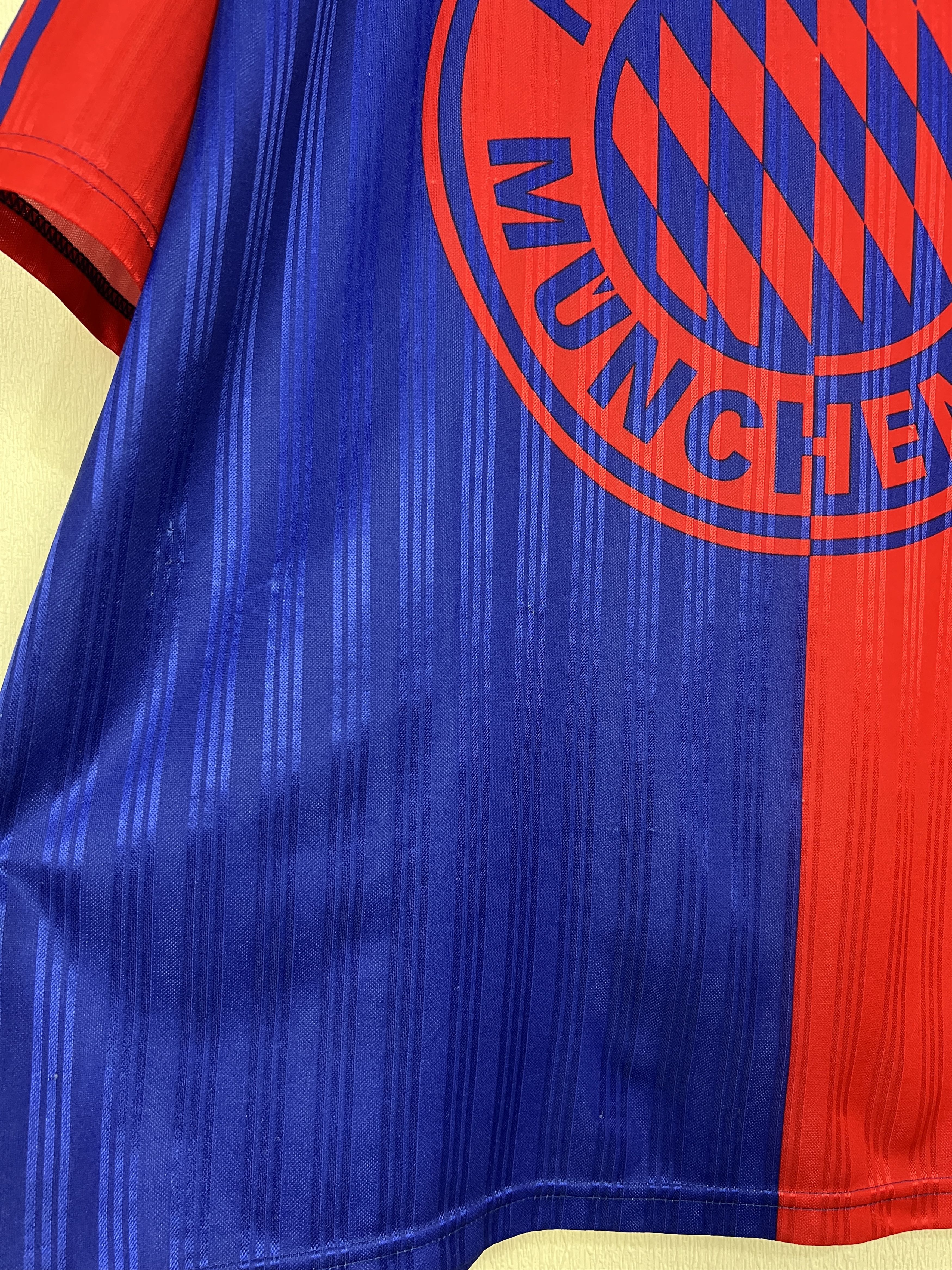 Adidas Vintage 90's Adidas Bayern Munich Football Train Shirt Size US XL / EU 56 / 4 - 7 Thumbnail
