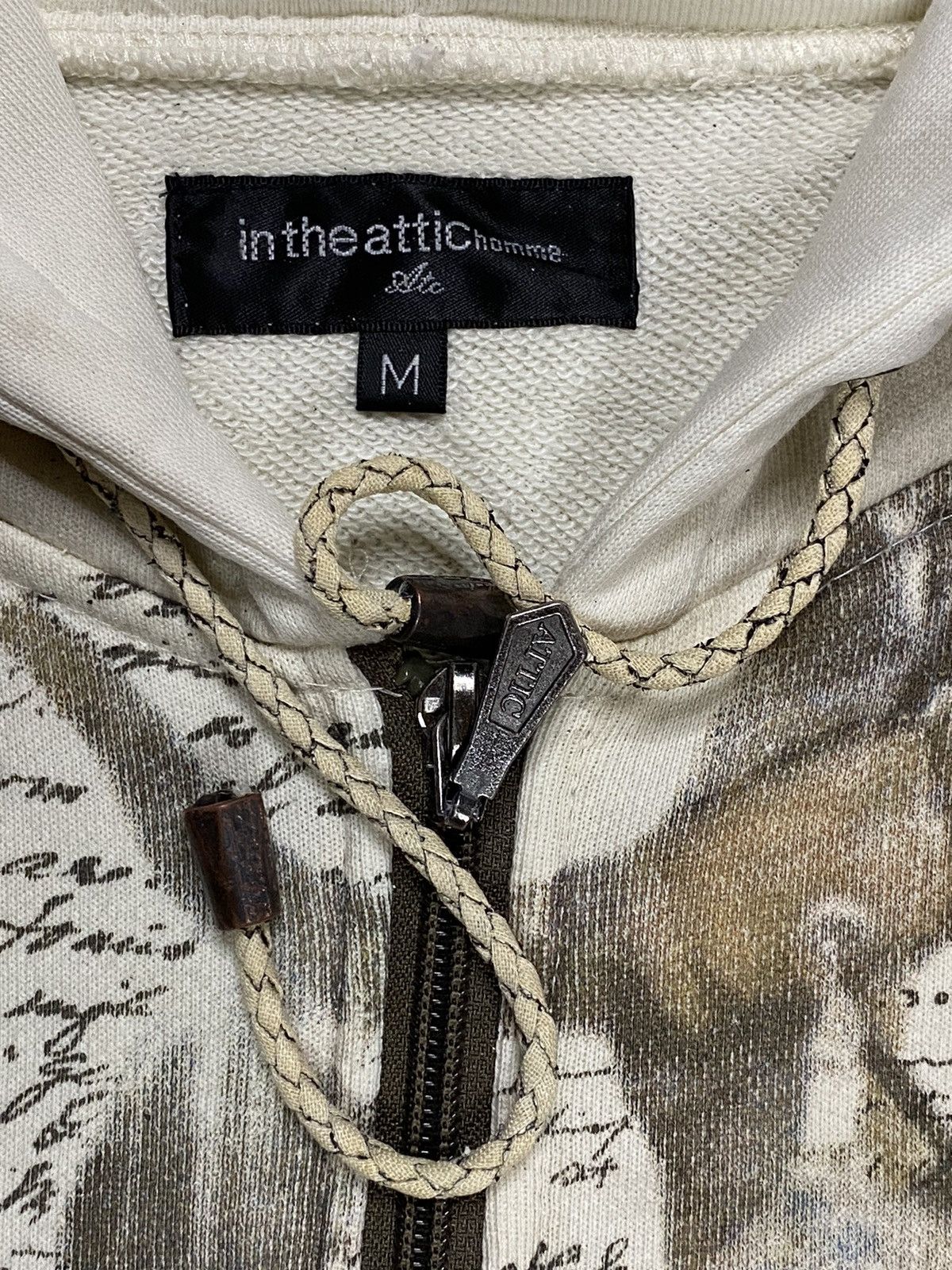 In The Attic Vtg In The Attic Homme Poem Skulls Design Hodie Size US M / EU 48-50 / 2 - 4 Thumbnail