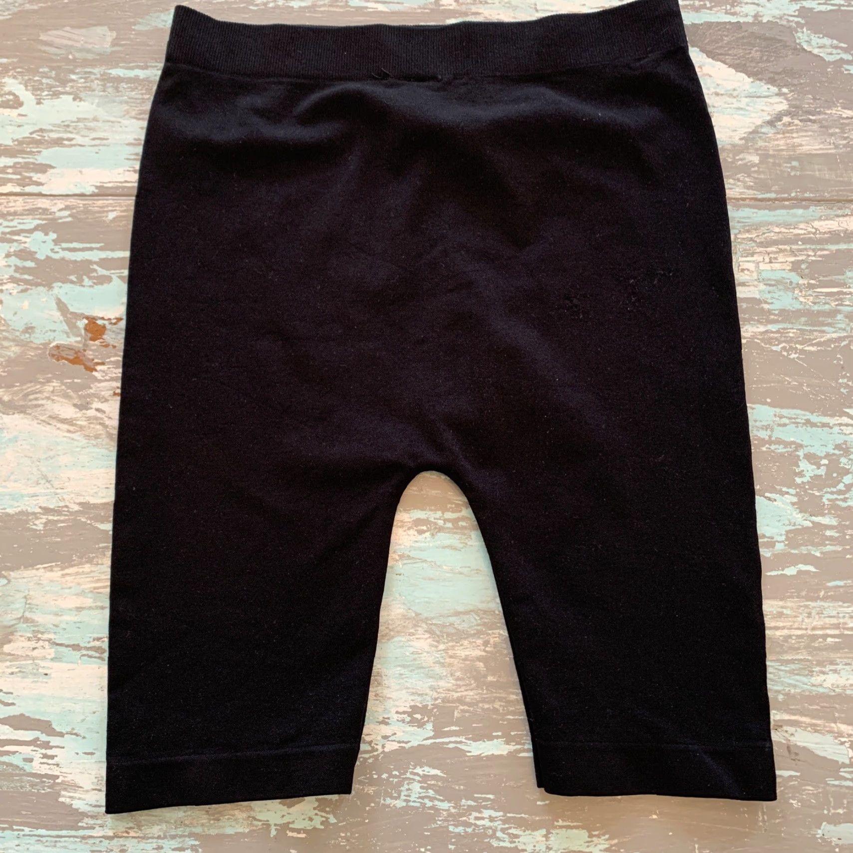 Vintage VINTAGE Large (12/14) Girls Black Nylon Spandex Blend Dance Shorts 6" Inseam Size US 33 - 4 Thumbnail