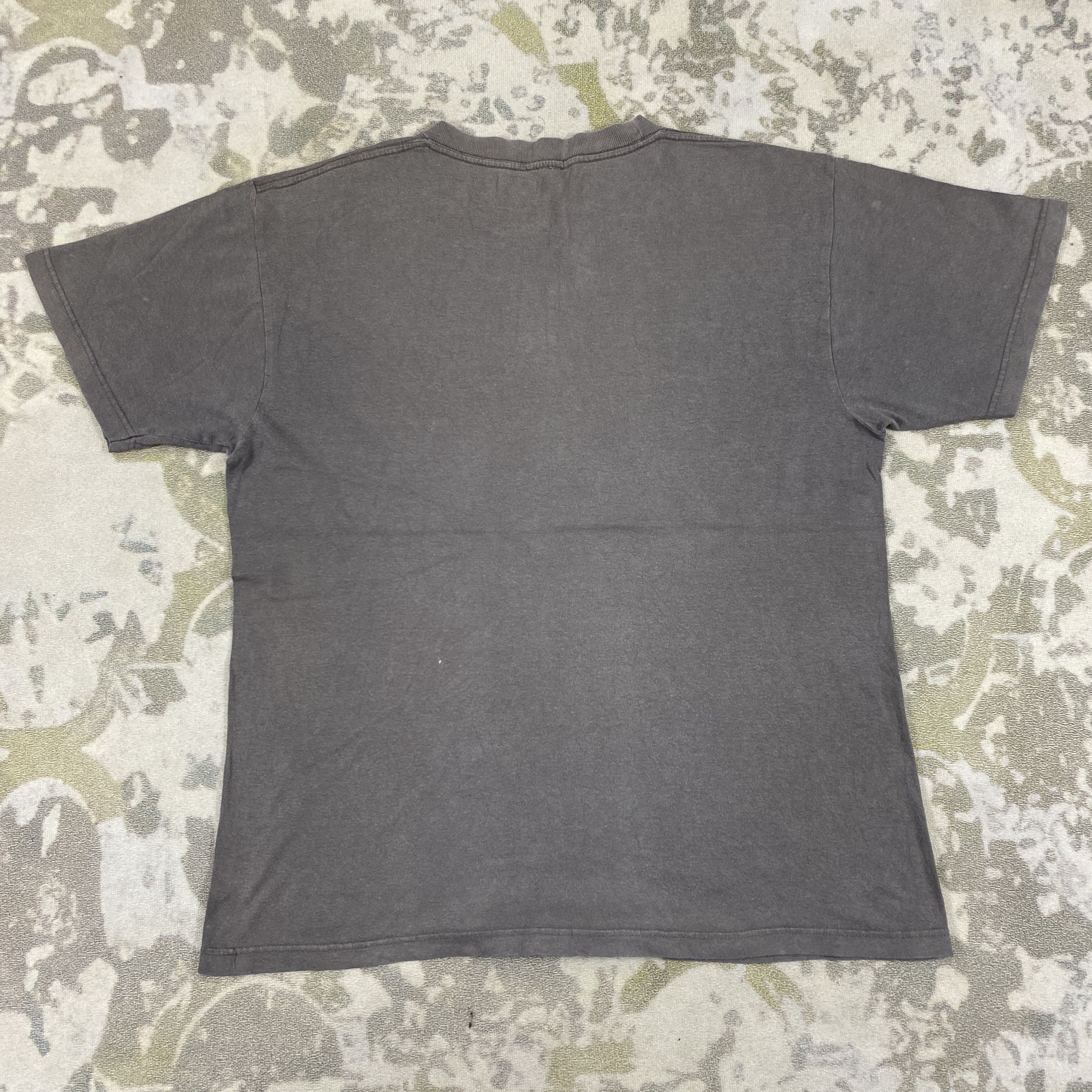 Vintage Vintage 2005 T.Rex A Name Sue Tshirt -D022 Size US L / EU 52-54 / 3 - 2 Thumbnail