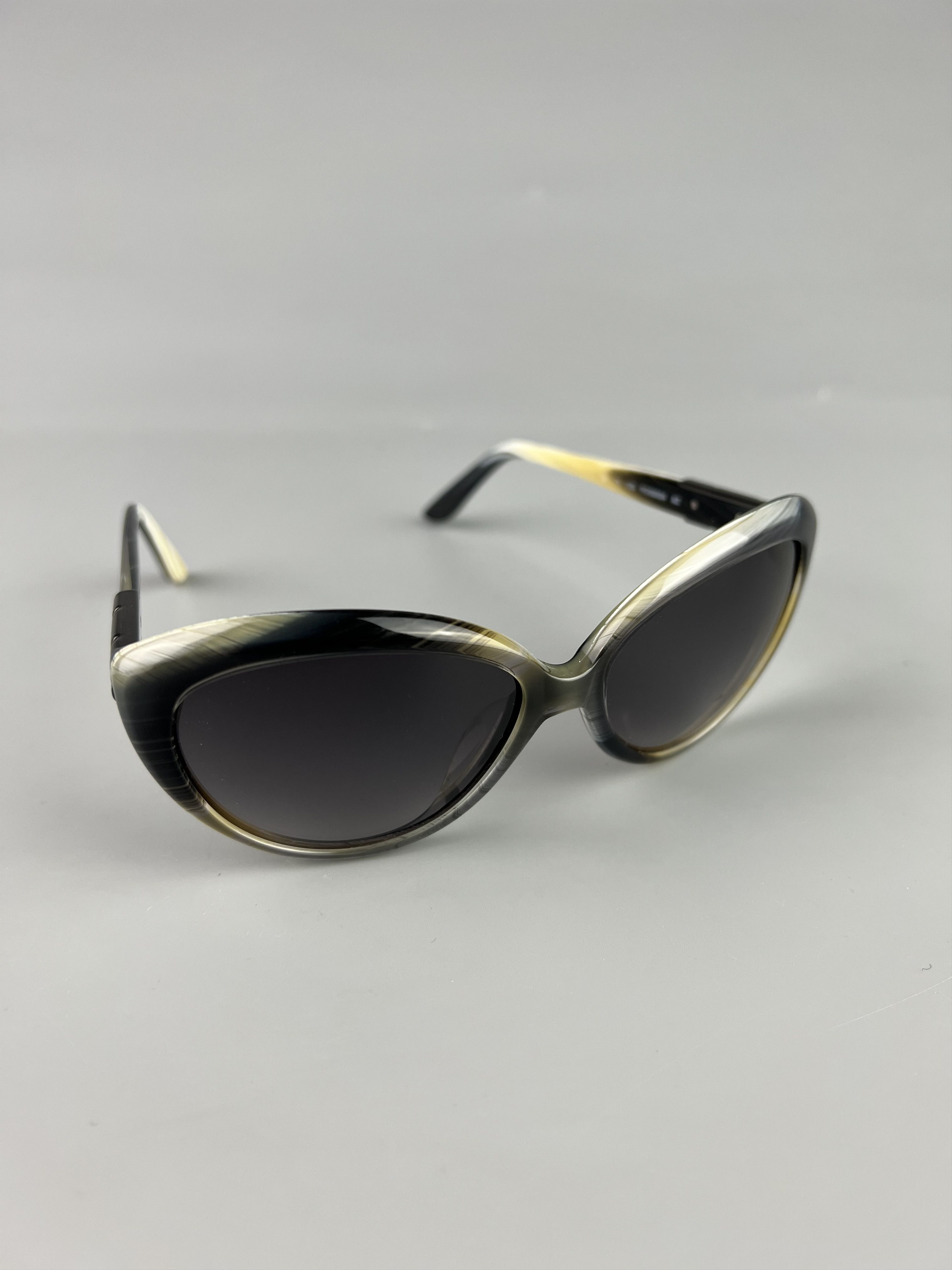 Gianfranco Ferre Gianfranco Ferre Sunglasses Model FG50804 55 15 135 Size ONE SIZE - 2 Thumbnail