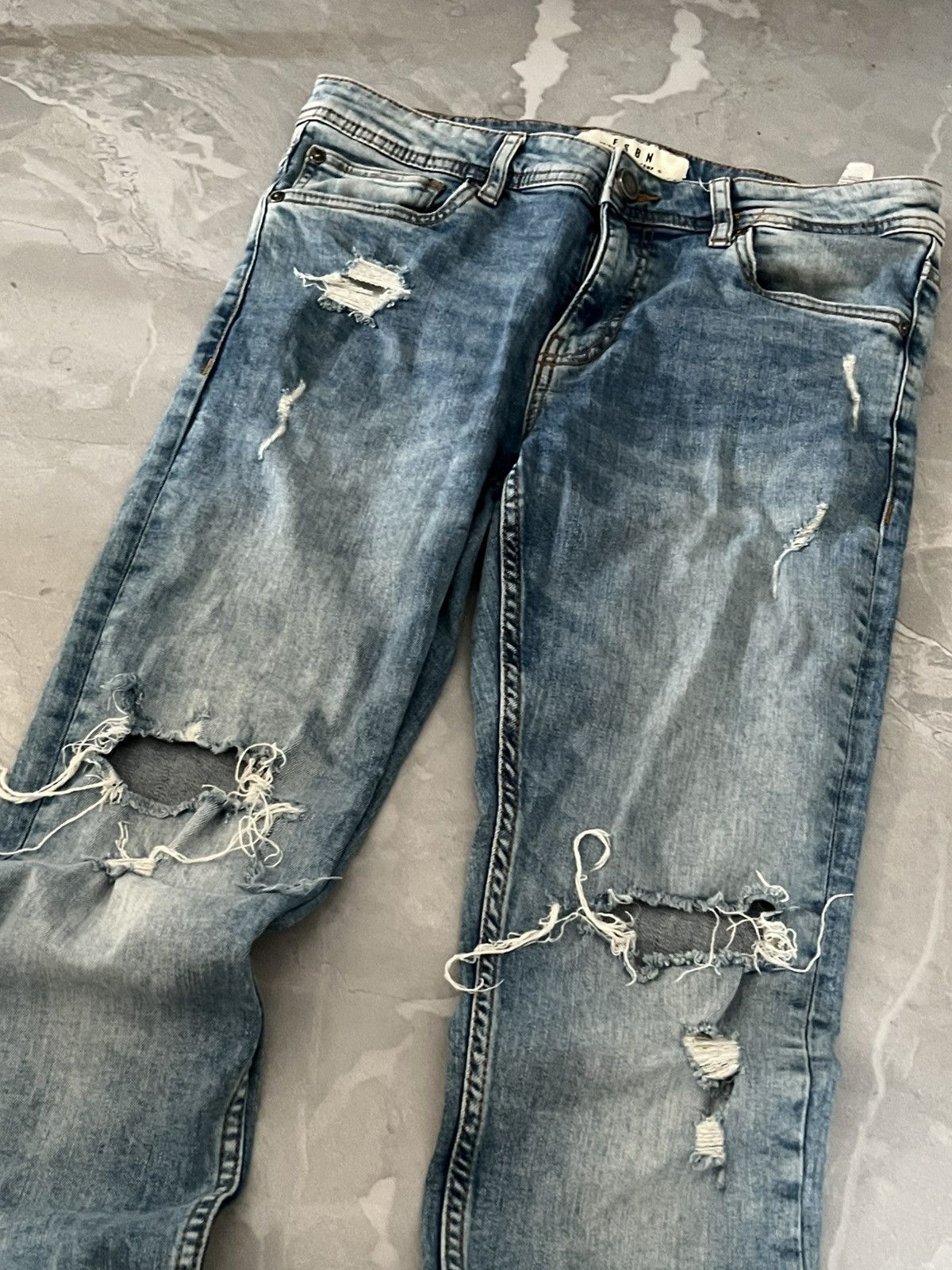 Japanese Brand Distressed Blue Relaxed Skinny Jeans / Y2K Street Style Swag Size US 30 / EU 46 - 4 Thumbnail