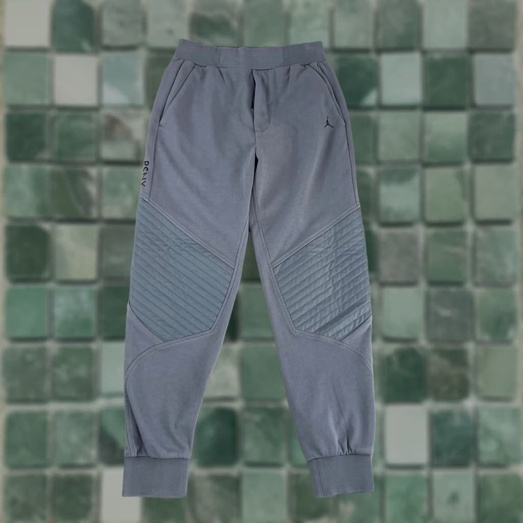 Jordan Brand Air Jordan x PSNY Public School Joggers Men M Grey Activewear Nike Tapered Size US 31 - 1 Thumbnail