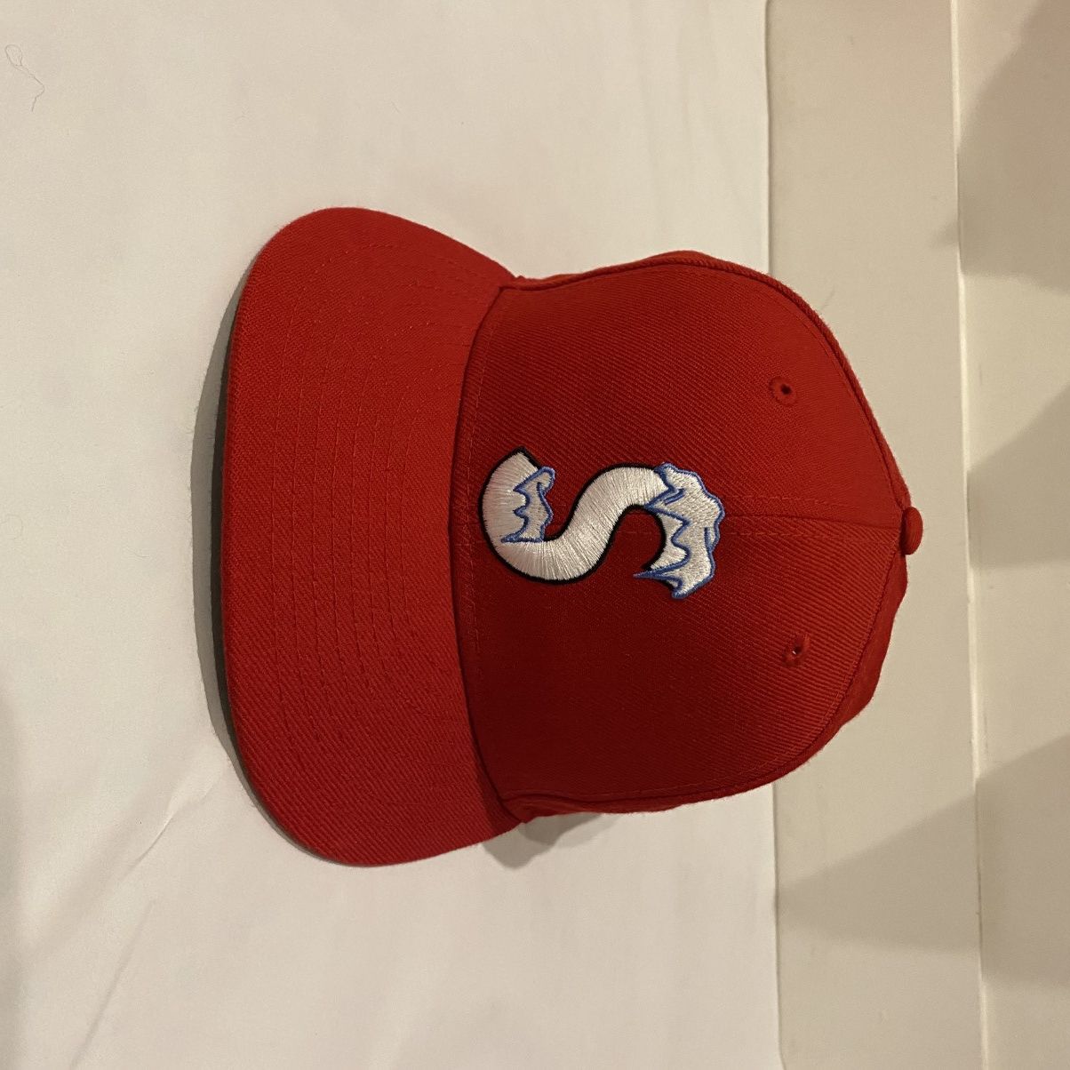 New Era × Supreme Supreme S Logo Fitted Hat New Era Cap Brown FW22